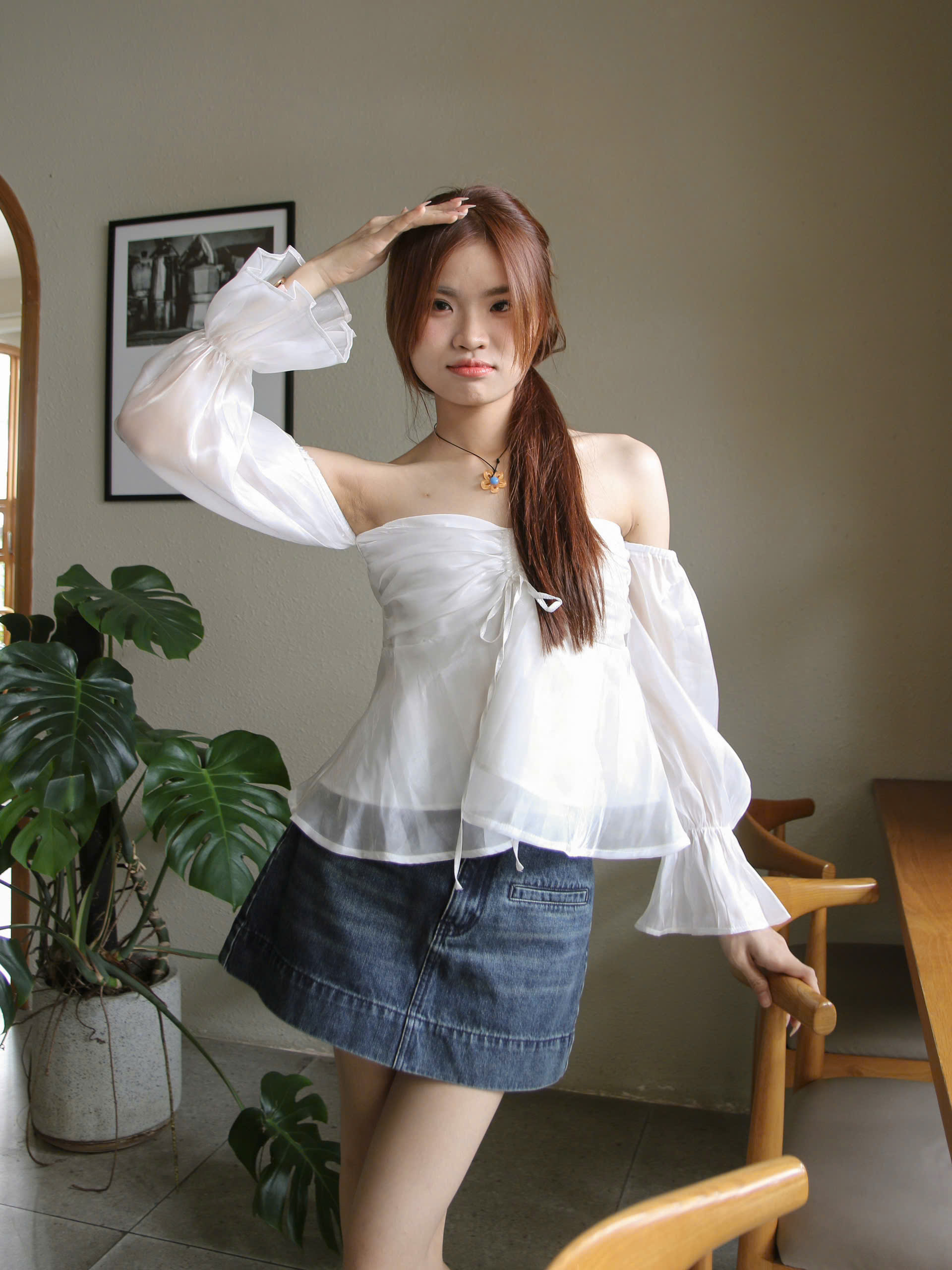 A29162 - A kiểu dún ngực trễ vai