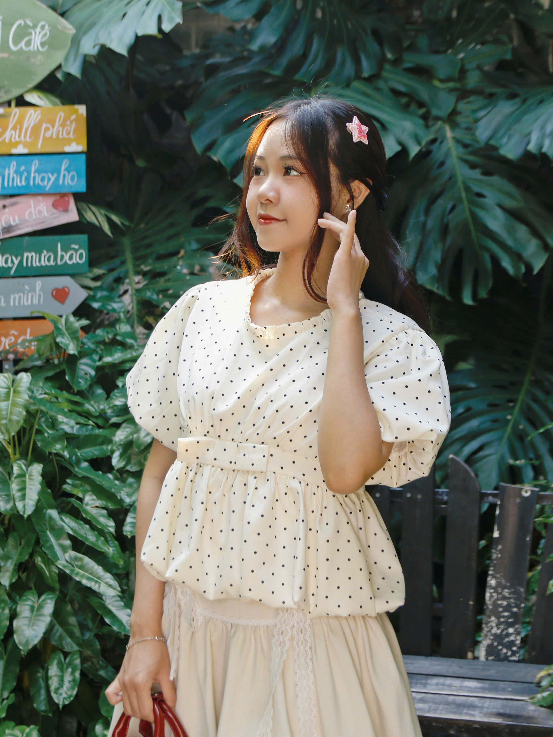 V3991 - V bí phối ren đính nơ