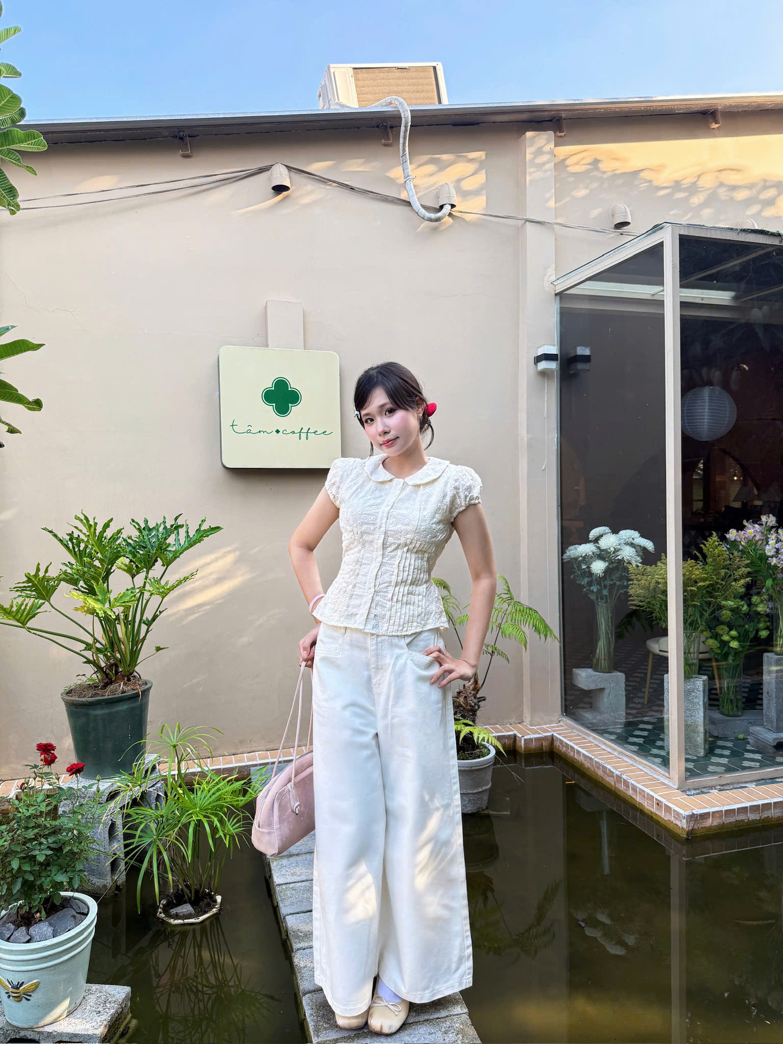 Q9770 - Q J ống loe