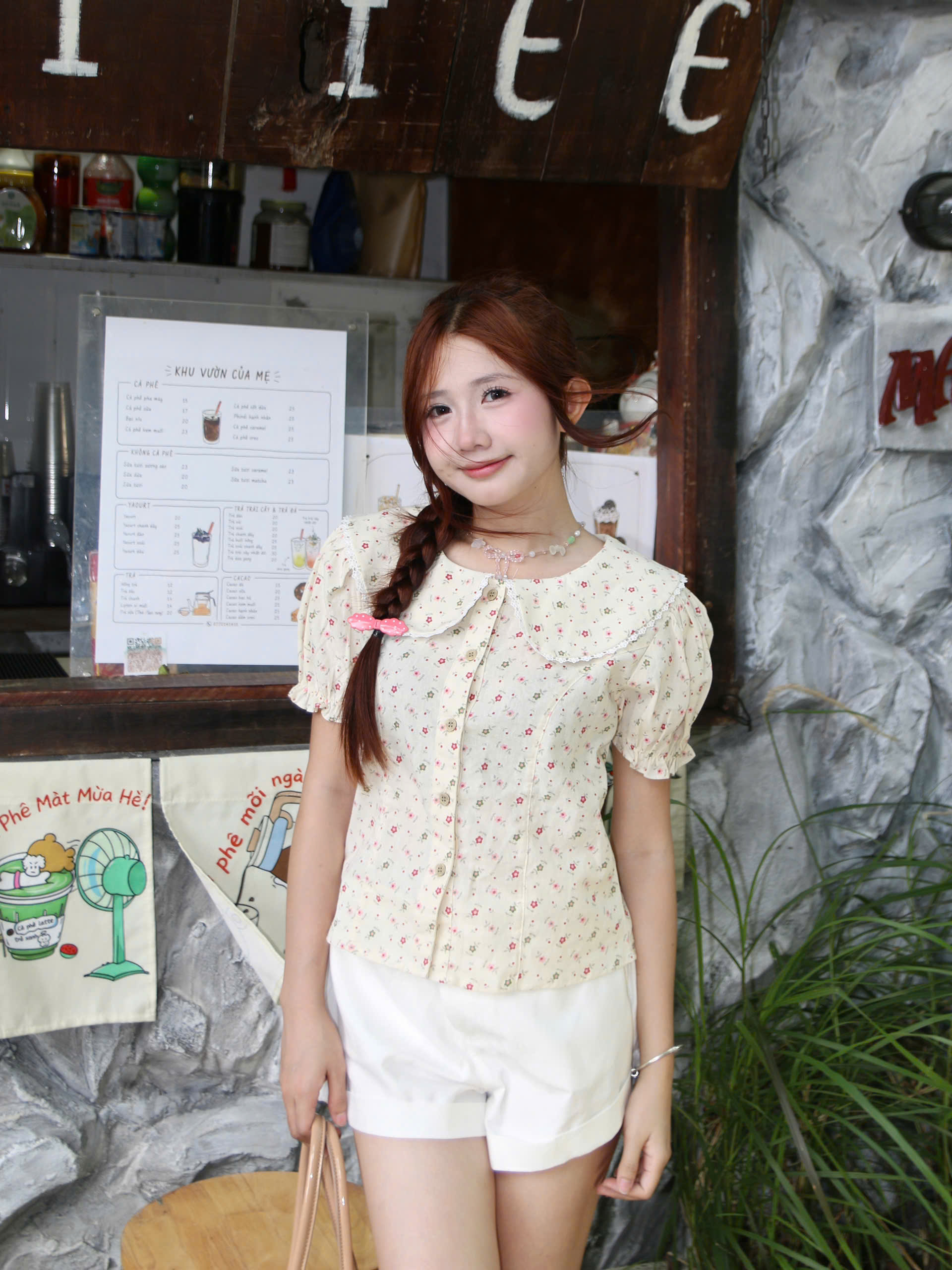 A29886- Áo smi kiểu cổ sen phối ren