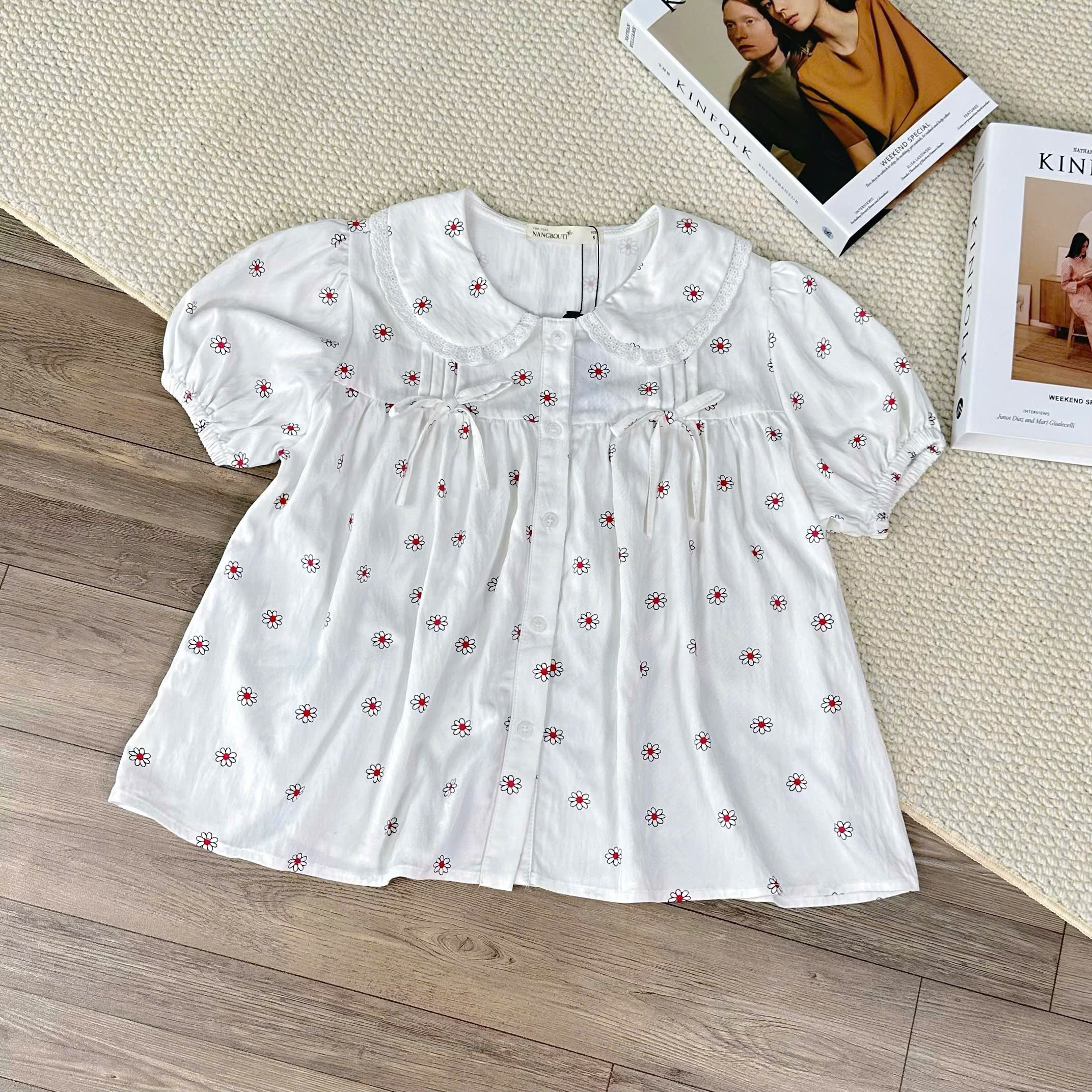 A29493 - A babydoll cổ sen phối ren đính nơ ngực