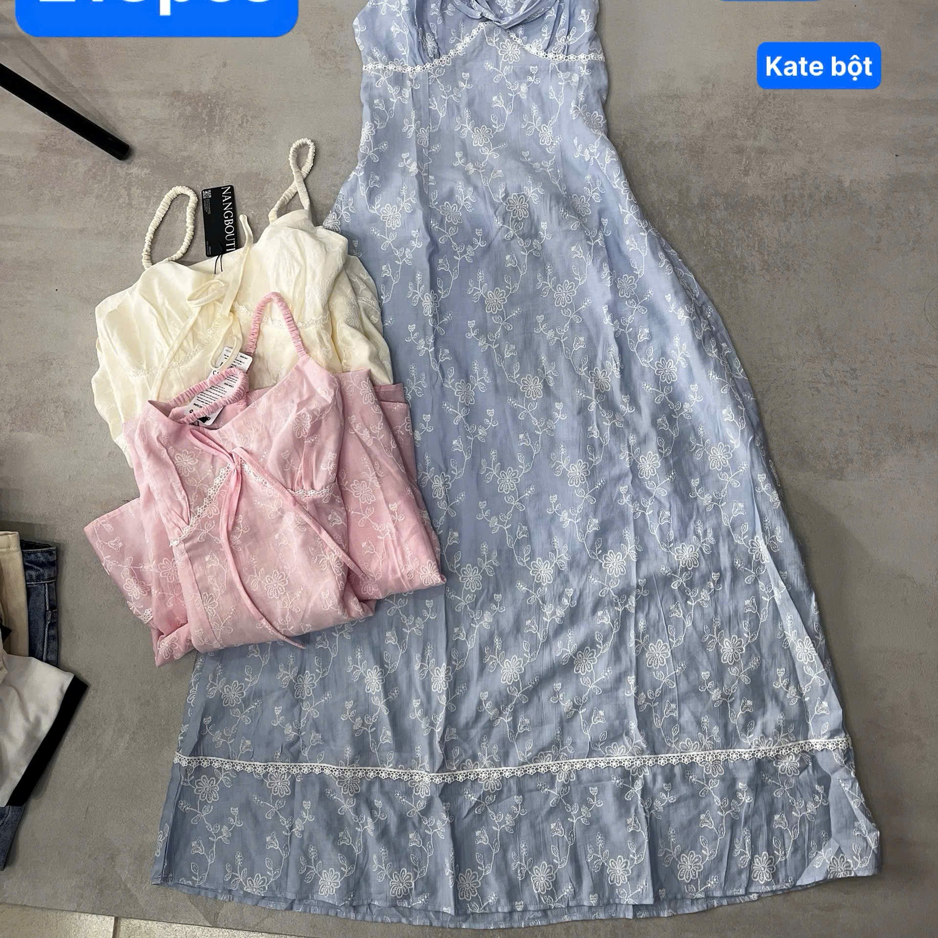 D6281-	Đầm 2 dây maxi phối ren