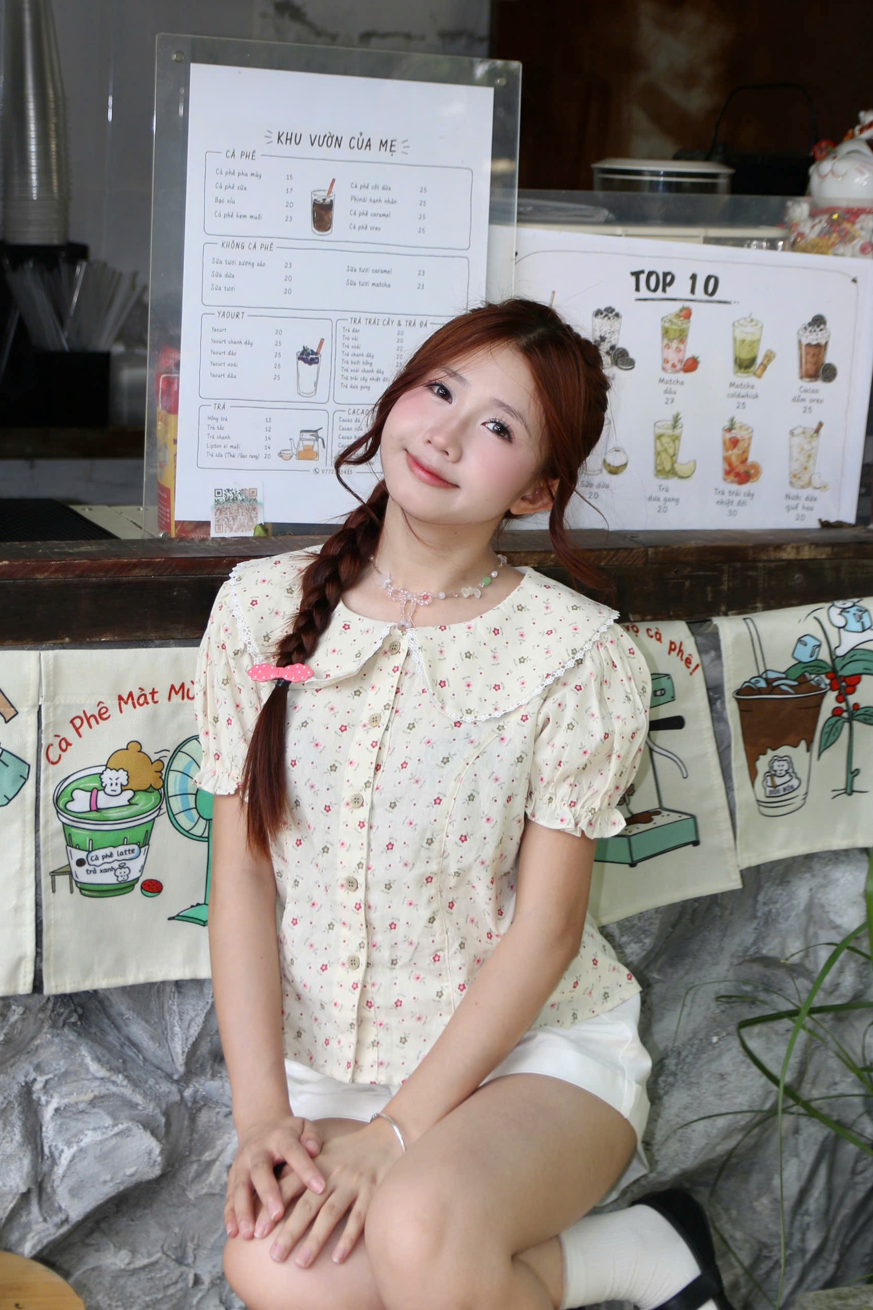A29886- Áo smi kiểu cổ sen phối ren