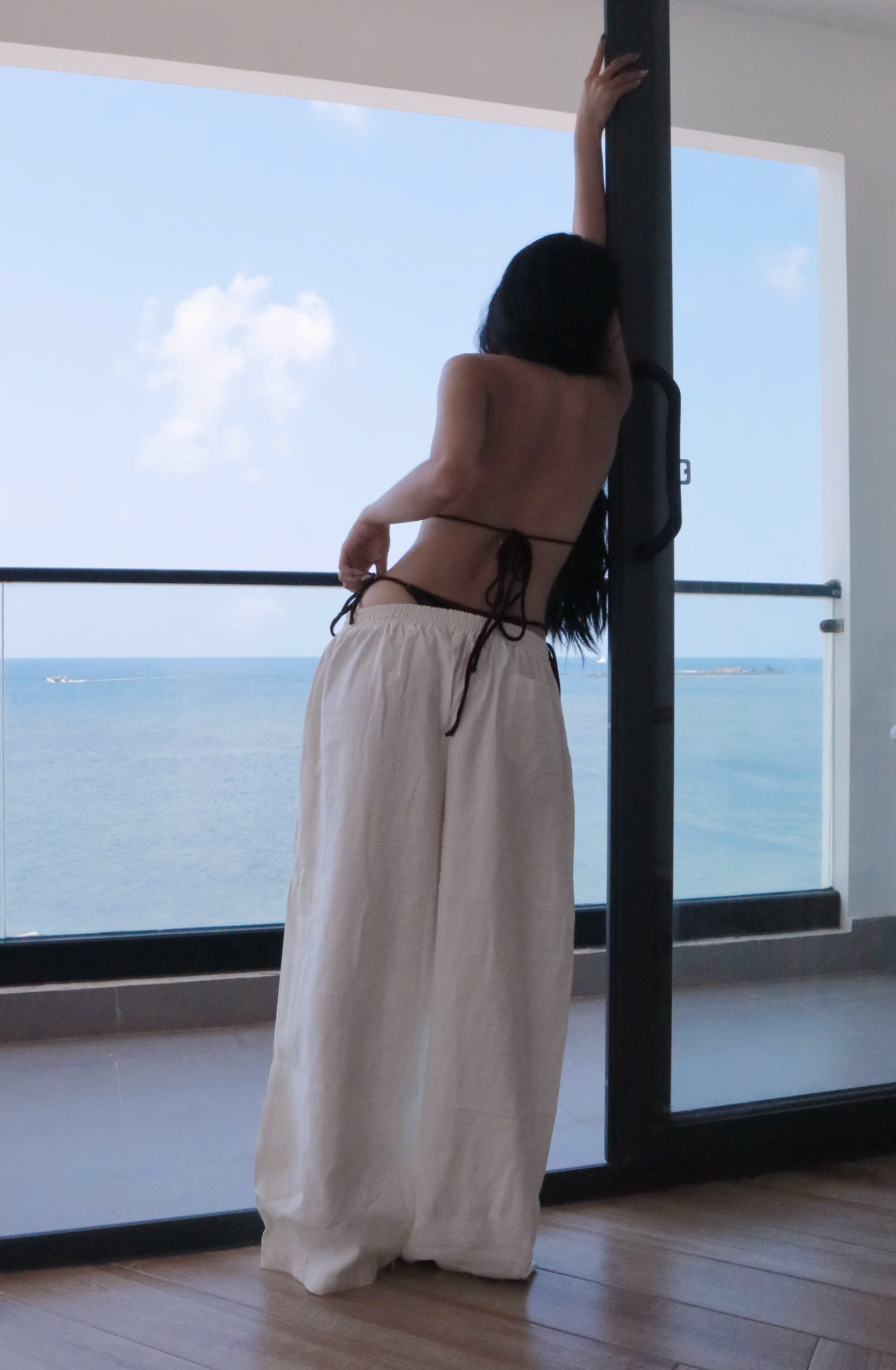 Q9789-  Q vải ống cong lưng thun