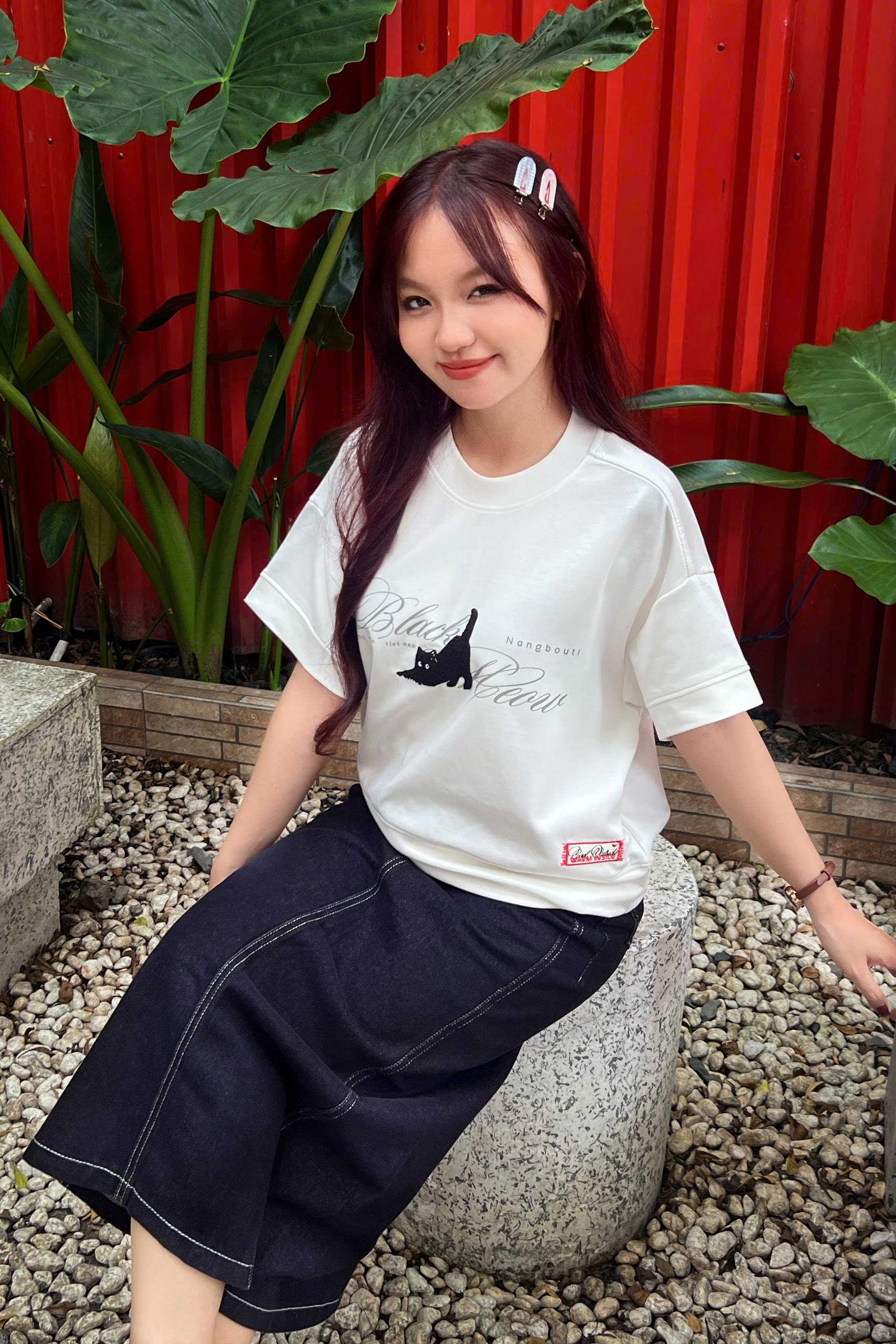 A29842- Áo thun crop in thêu Meow
