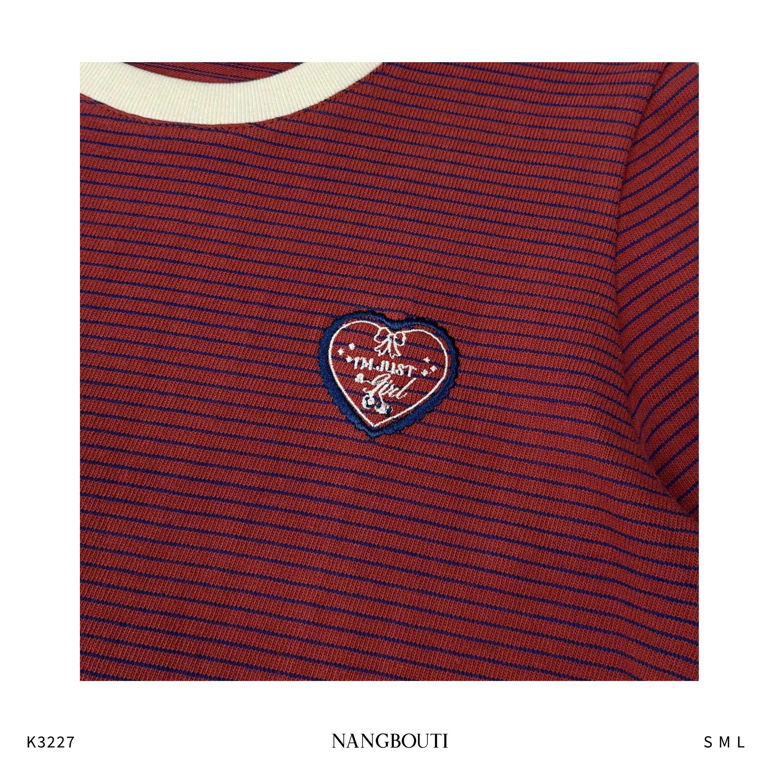 A29120 - A thun sọc thêu trái tim