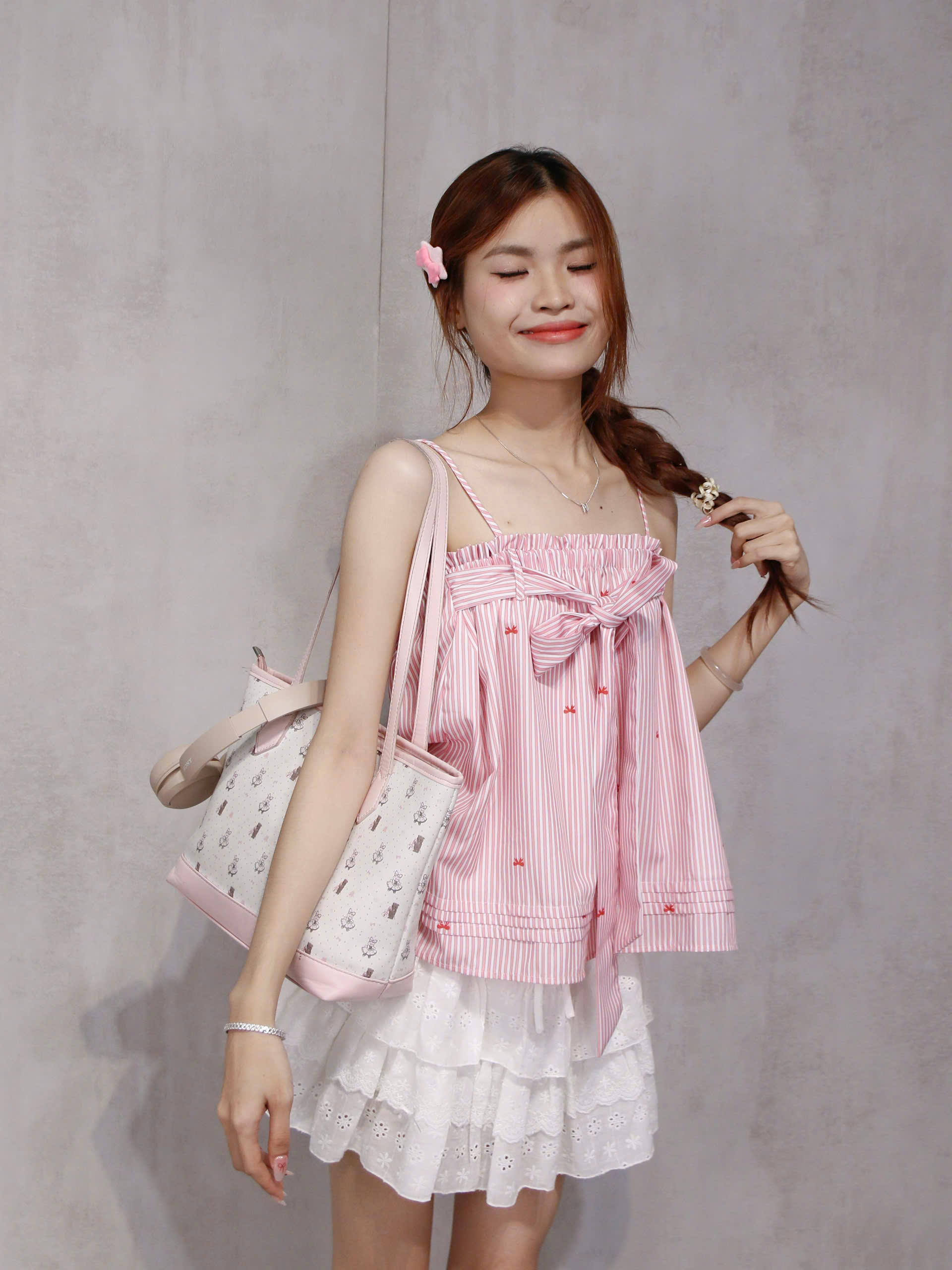 A28840 - A 2 dây cột nơ