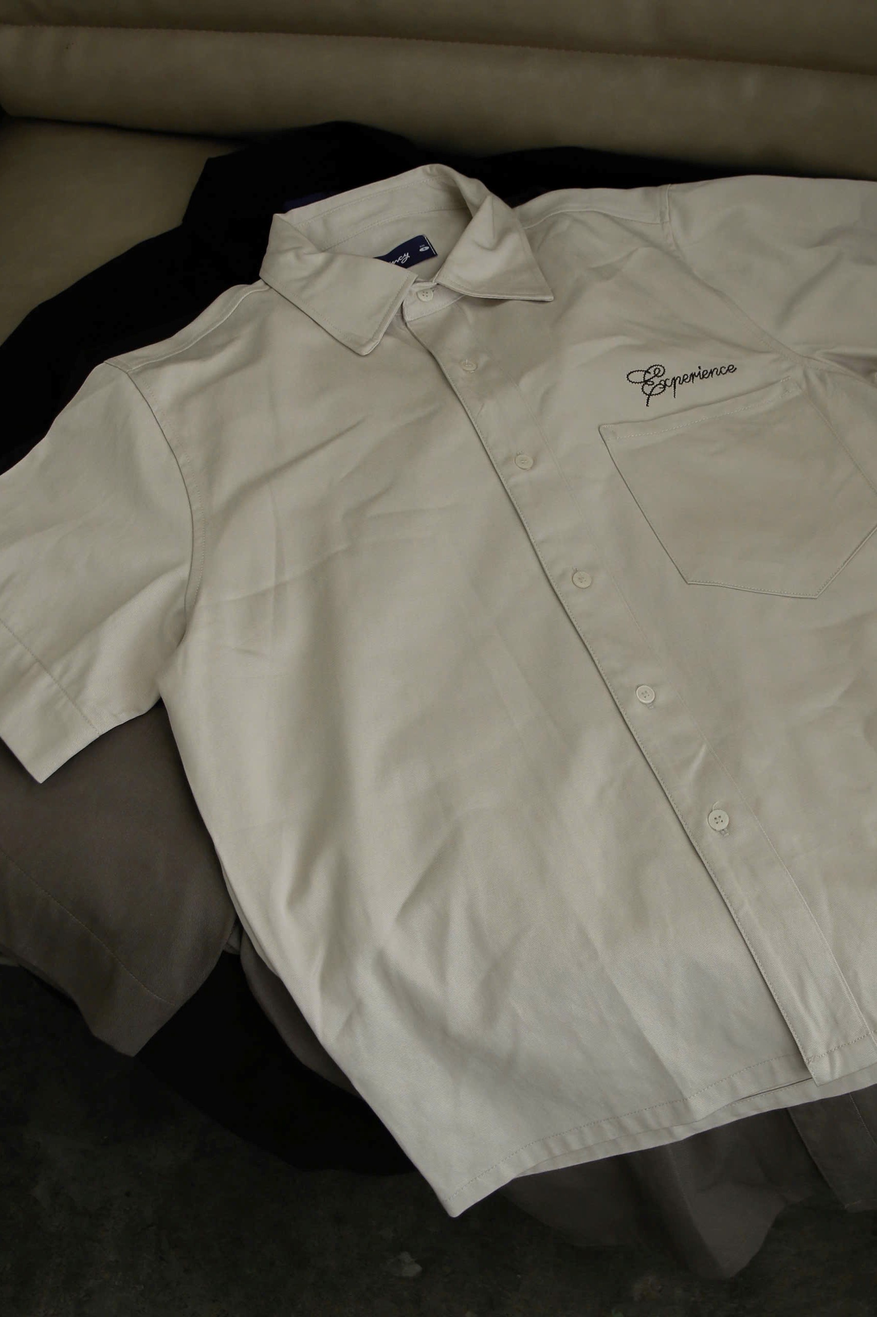 A29218-Áo somi nam TN 1 túi thêu Experience