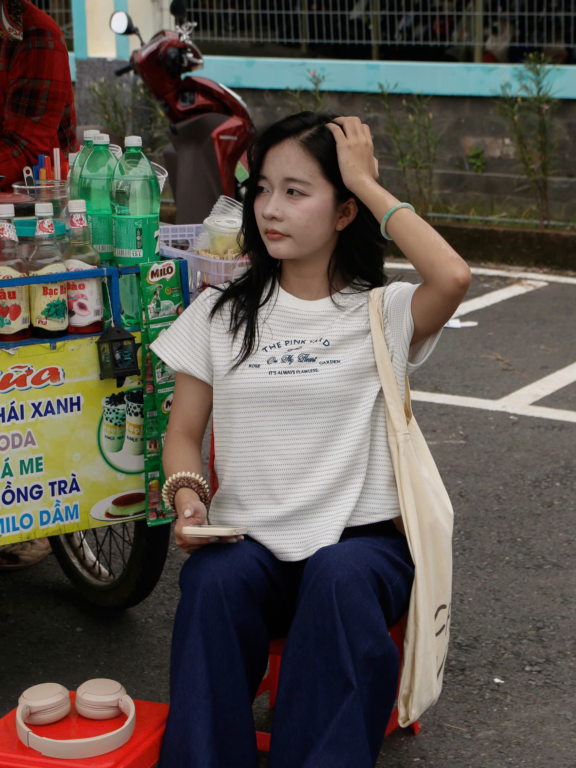 A29224 - A thun sọc thêu Pink