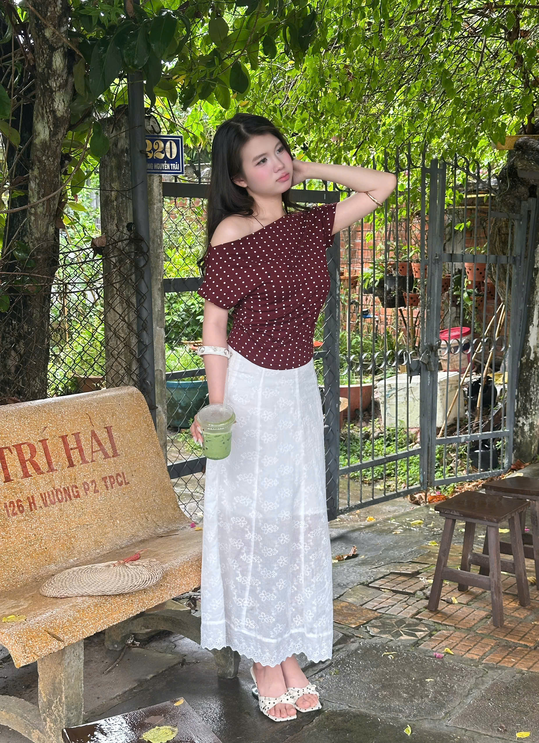 V4140- Váy dài phối chân ren