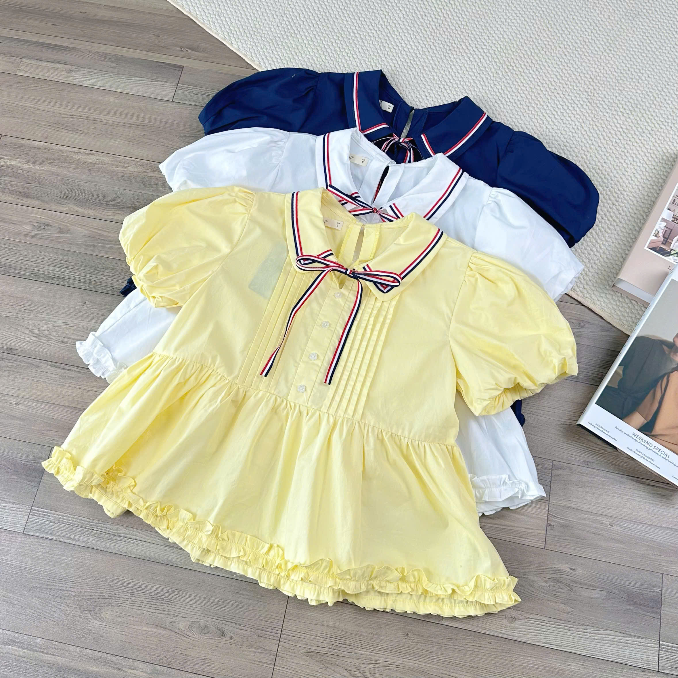 A29644 - A babydoll nhấn li trước lai bèo