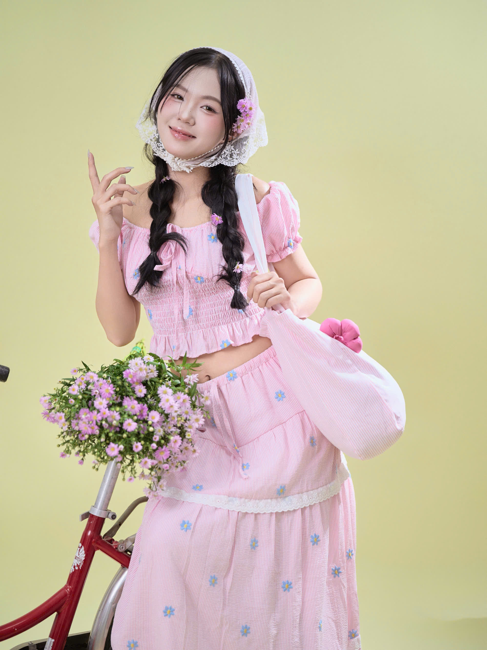 SE2133- SE 2 món Áo kiểu smocking eo kèm chân váy dài tầng
