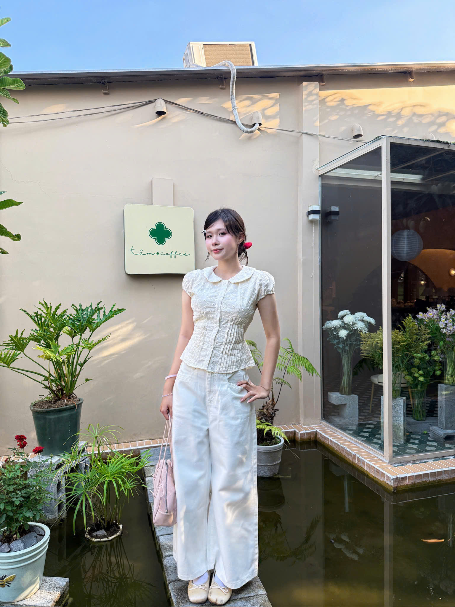 Q9770 - Q J ống loe