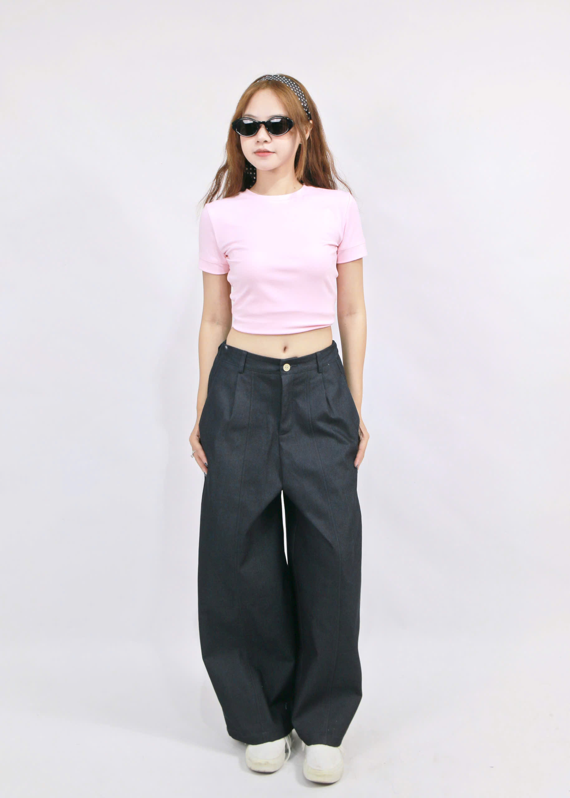 Q9813- 	Q kaki ống cong xếp li