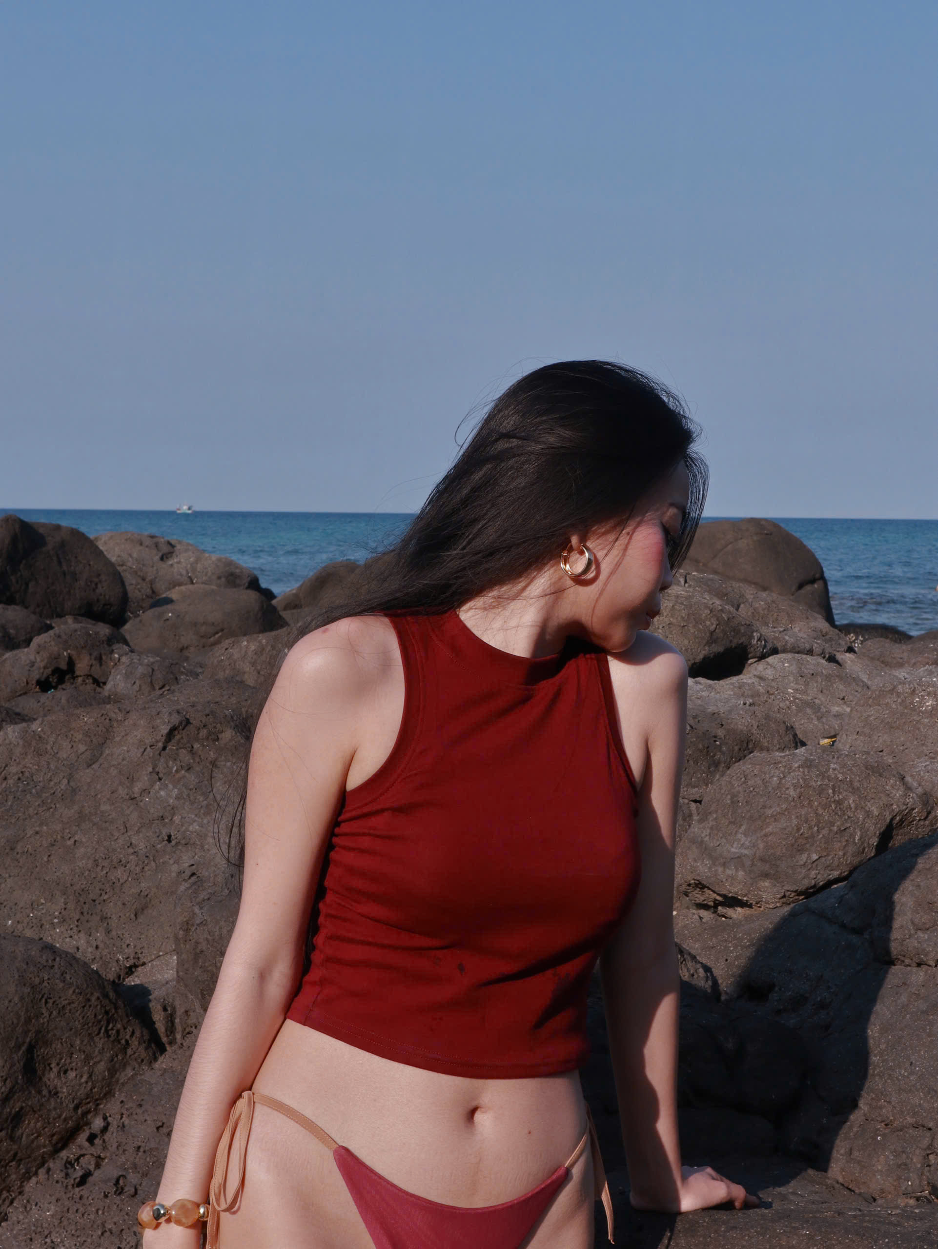 A29676 - A thun SN cổ tròn trơn