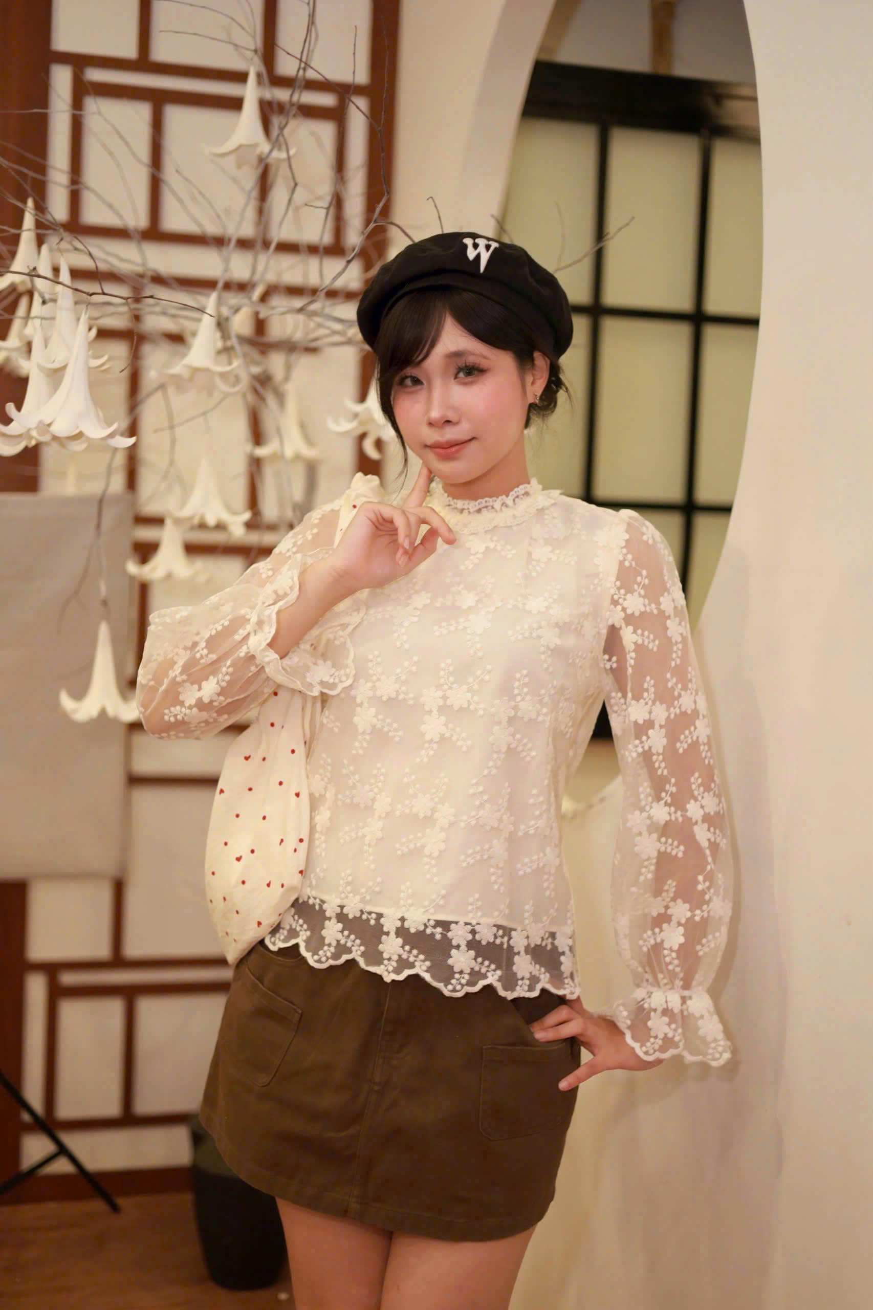 A29989 - Áo kiểu ren Tay Dài