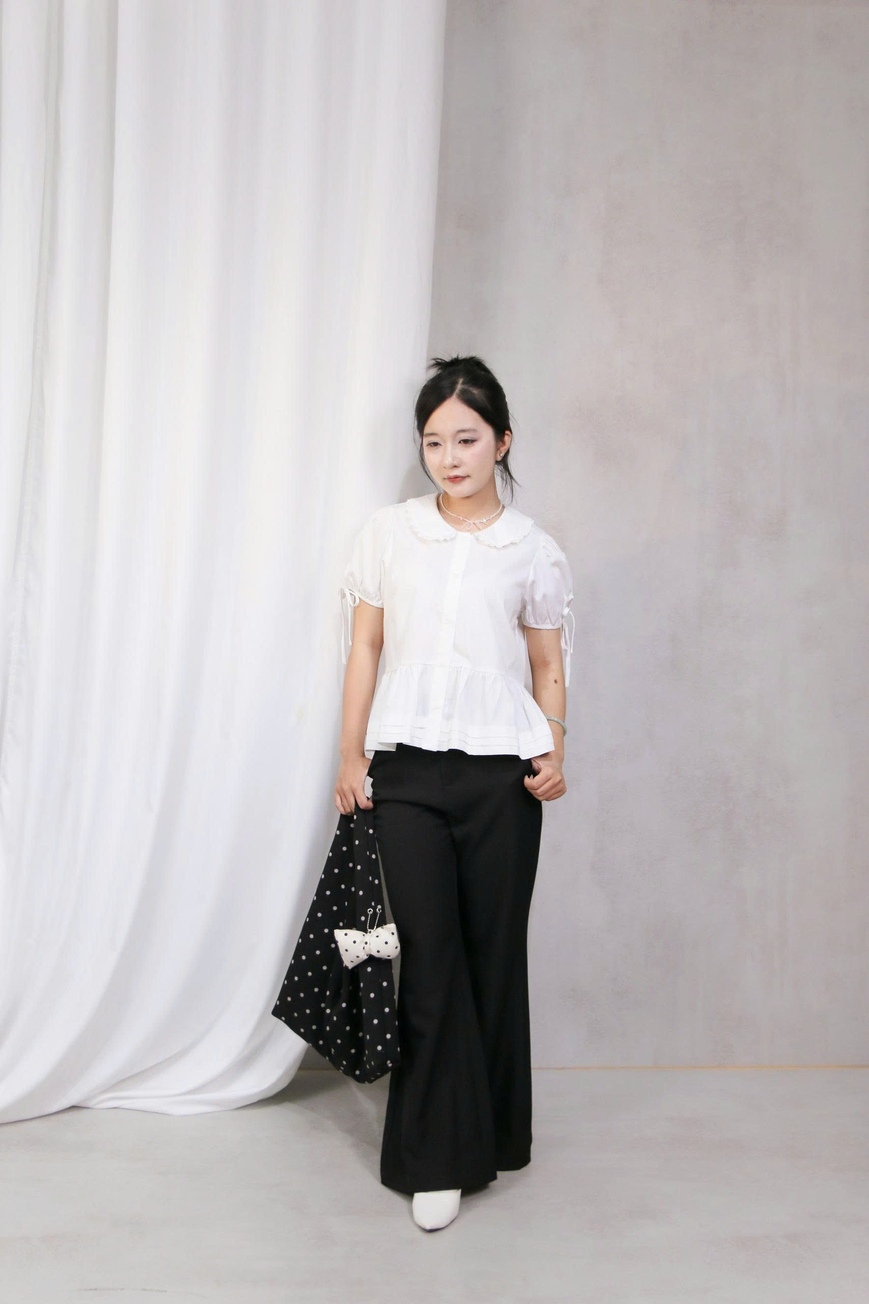 A29592 - A babydoll cổ sen tay buộc dây