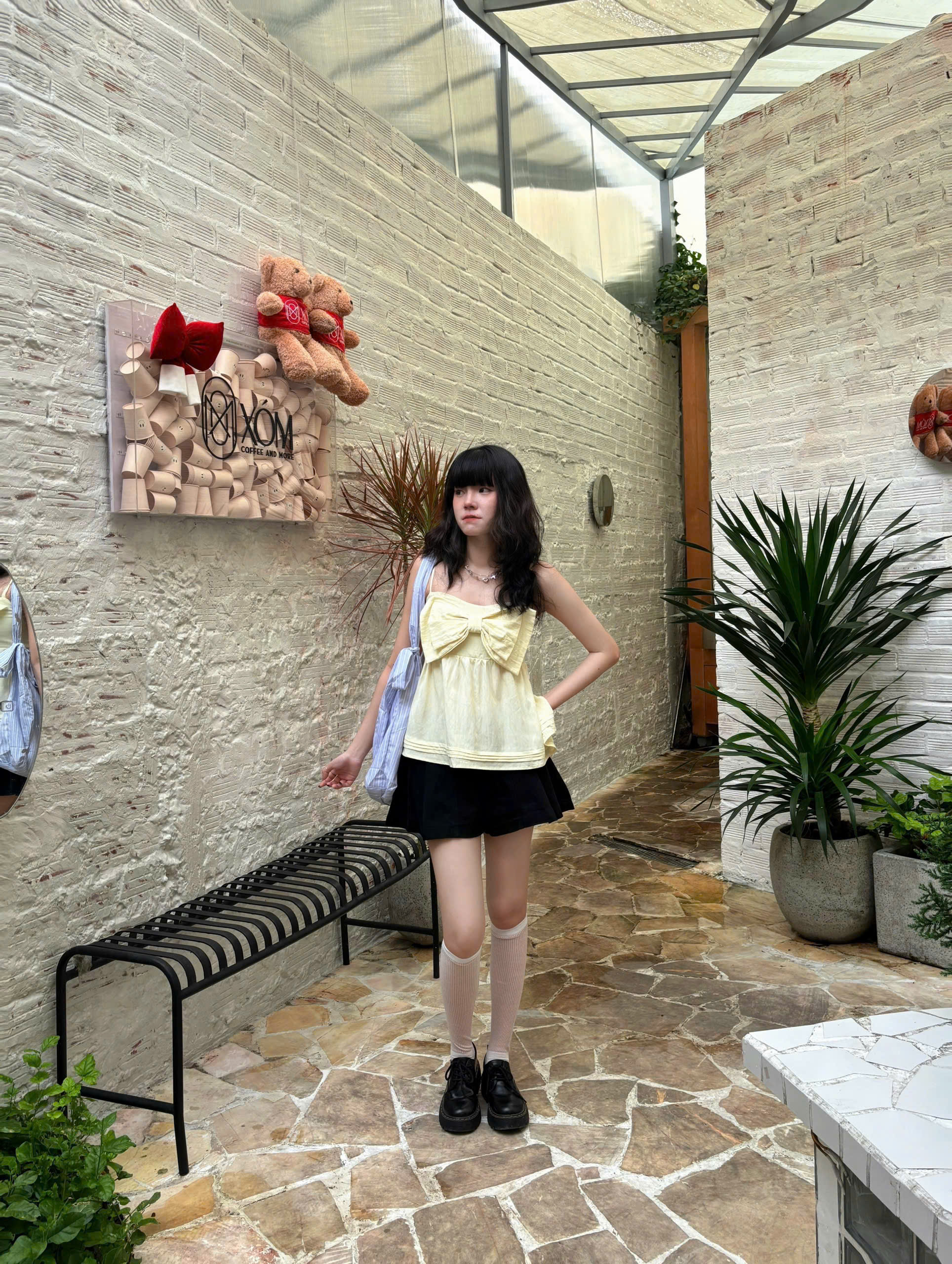 A29333 - A 2 dây nơ ngực