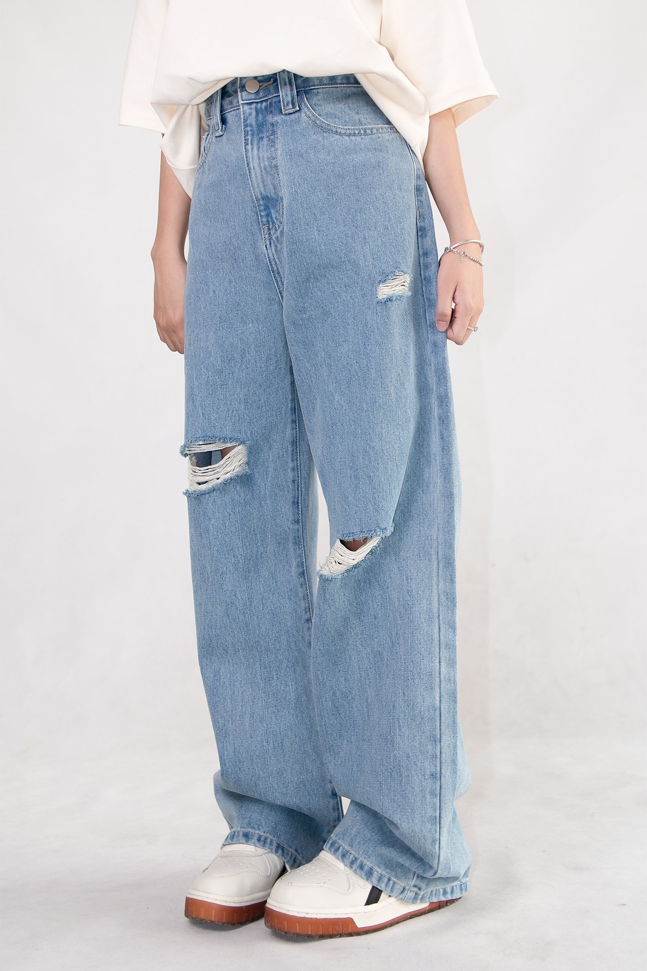 Q7823 - Q culottes J rách