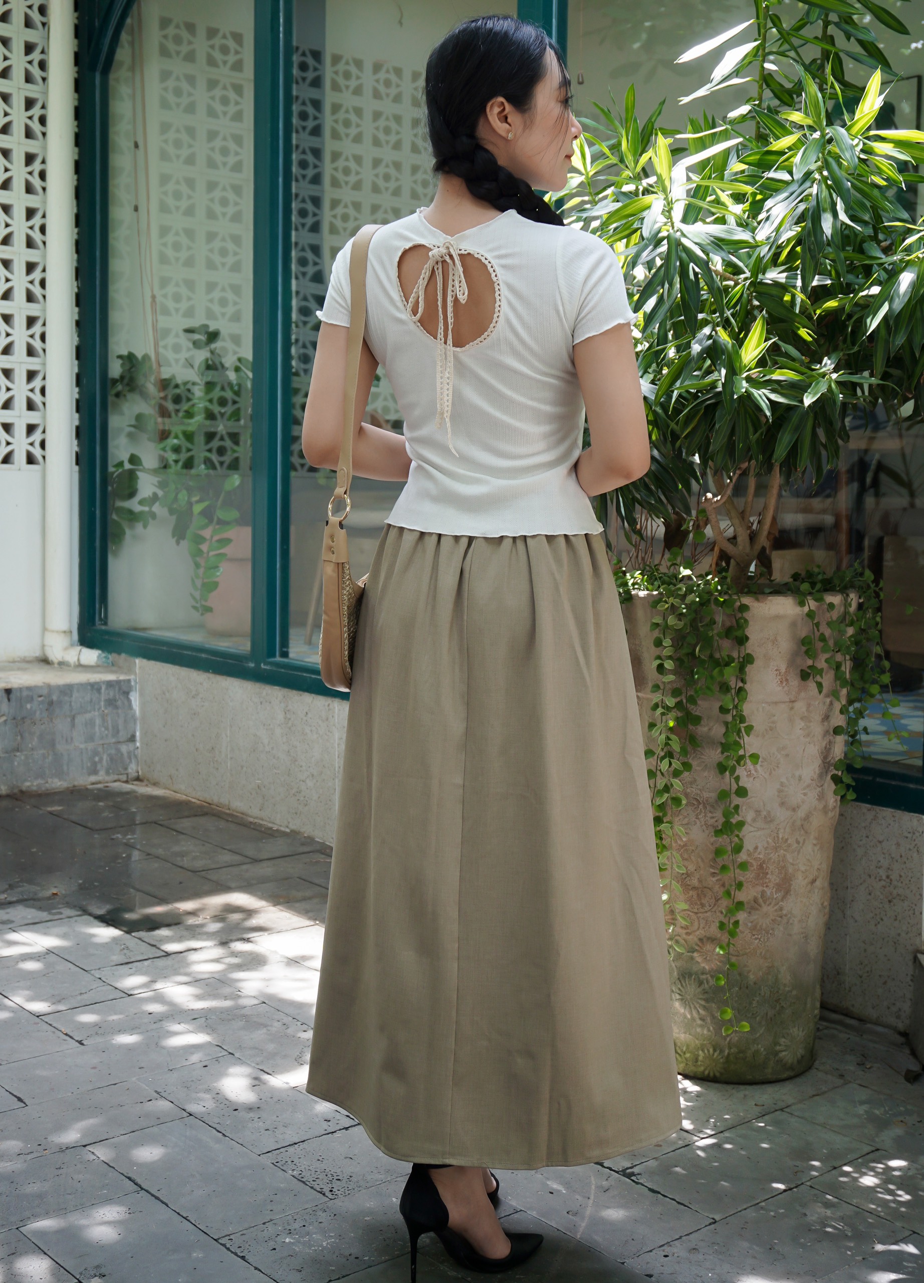 V3360 - V váy dài xếp li