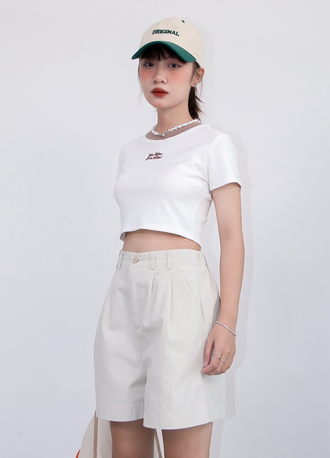 S3228 - S Short lưng thun nhấn li trước