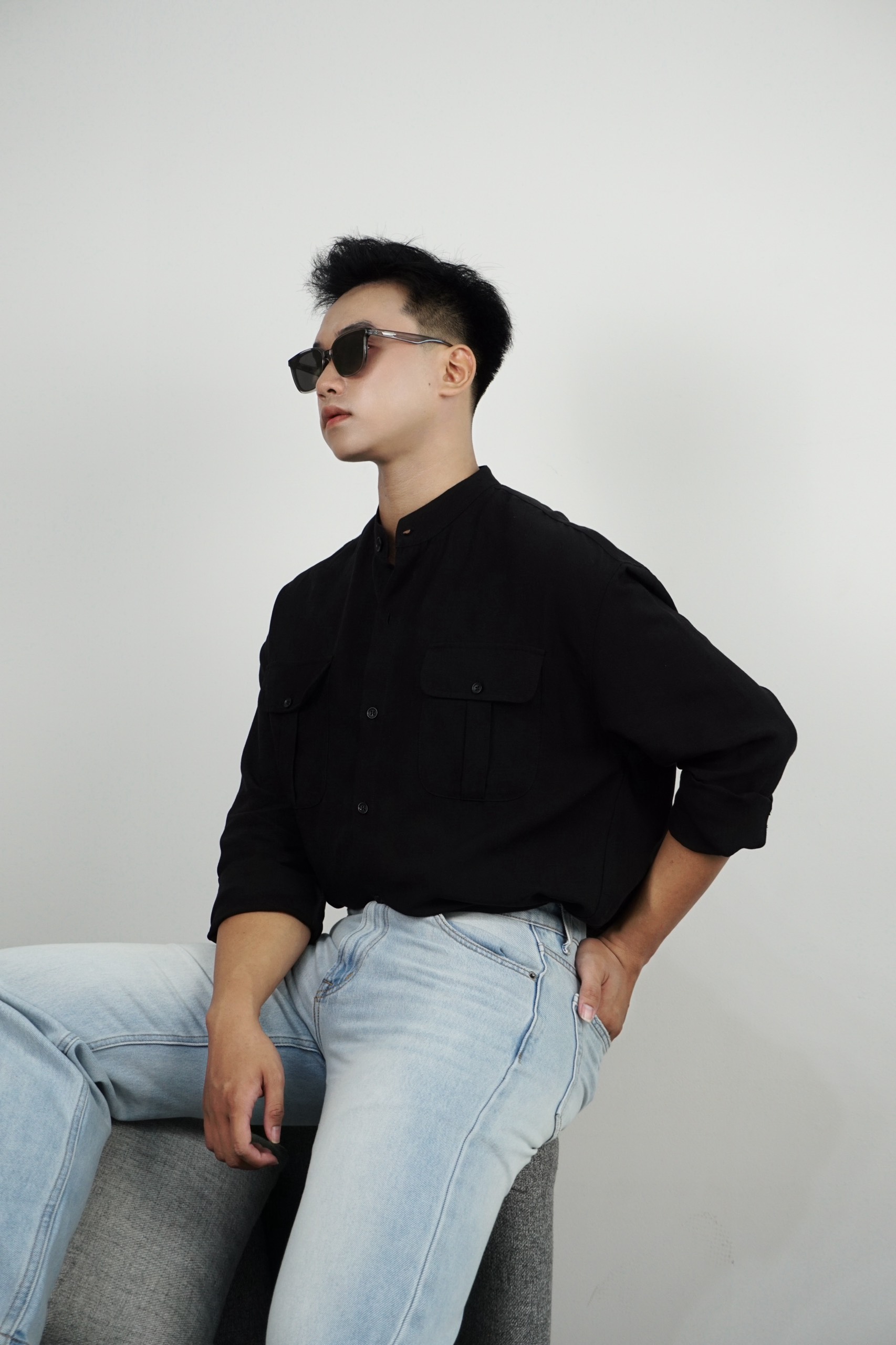 Q8068 - Q J nam ống suông