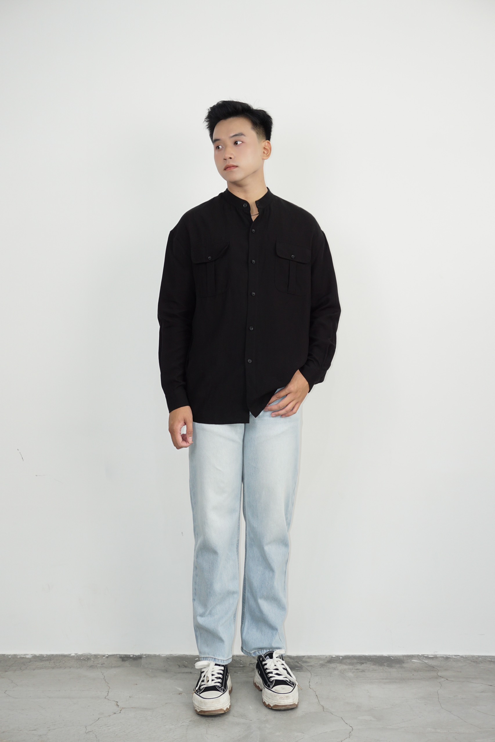 Q8068 - Q J nam ống suông
