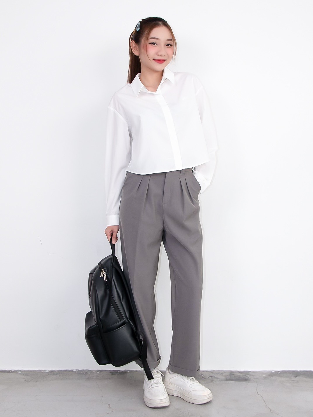 A25803 - A smi TD crop thêu AMOR