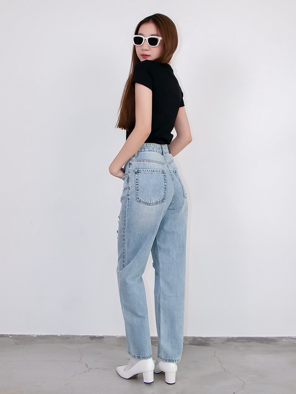 Q8053 - Q J nữ ống đứng rách gối