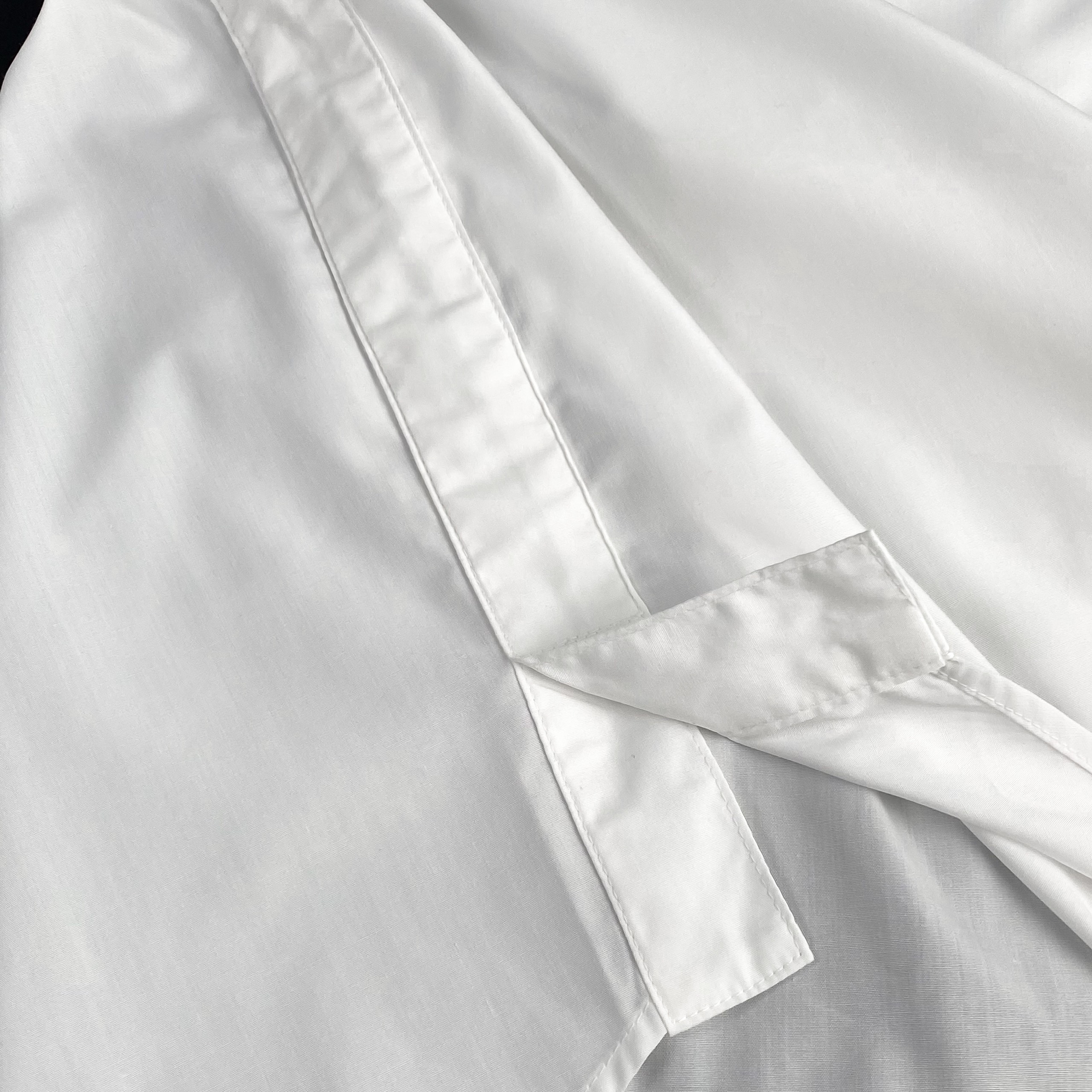 A25841 -A smi TD 1 túi nẹp sườn thêu Balance