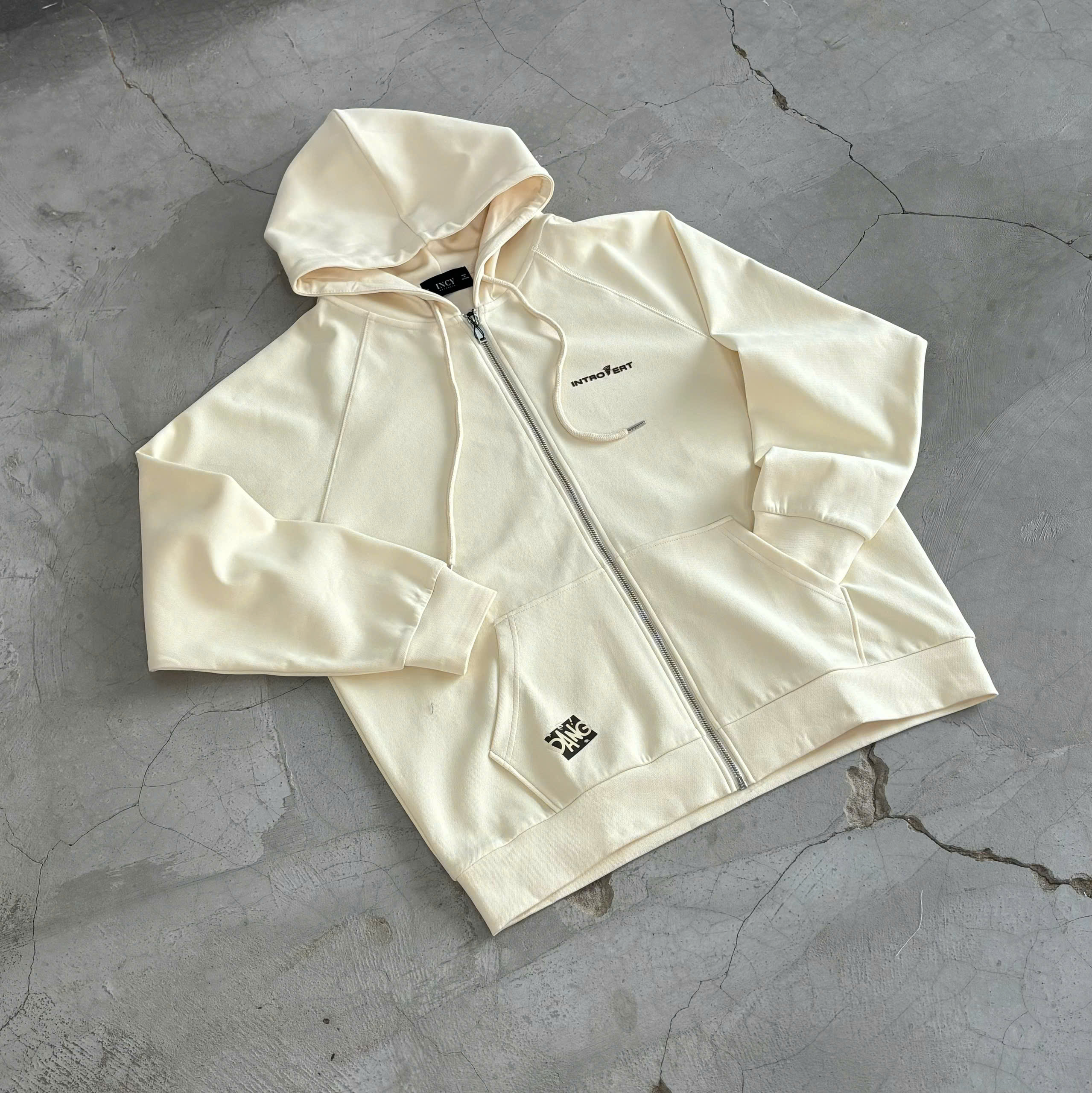 K2972 - 	K thun nam raglan in Introvert