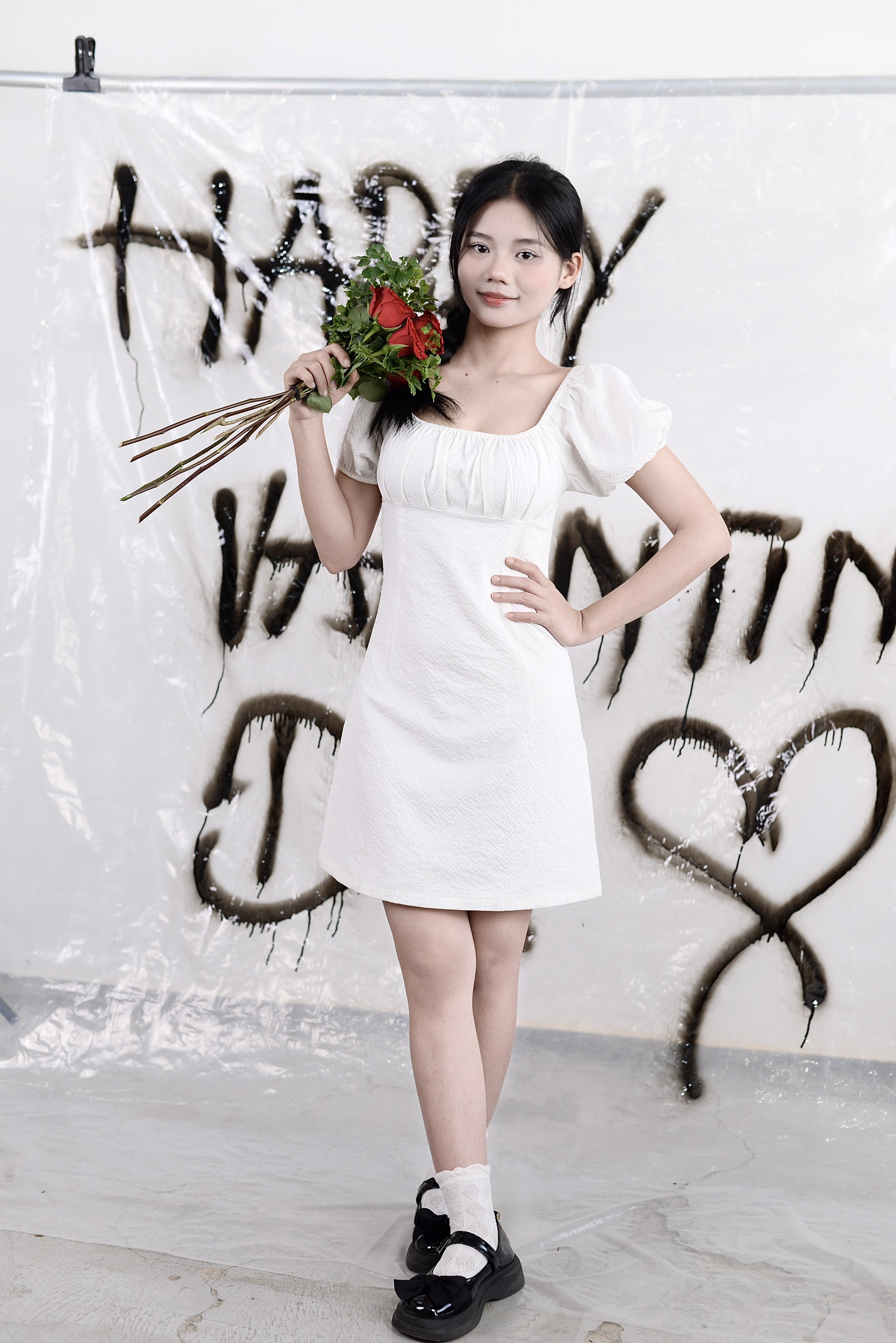 D5734 - 	D tay búp dún ngực