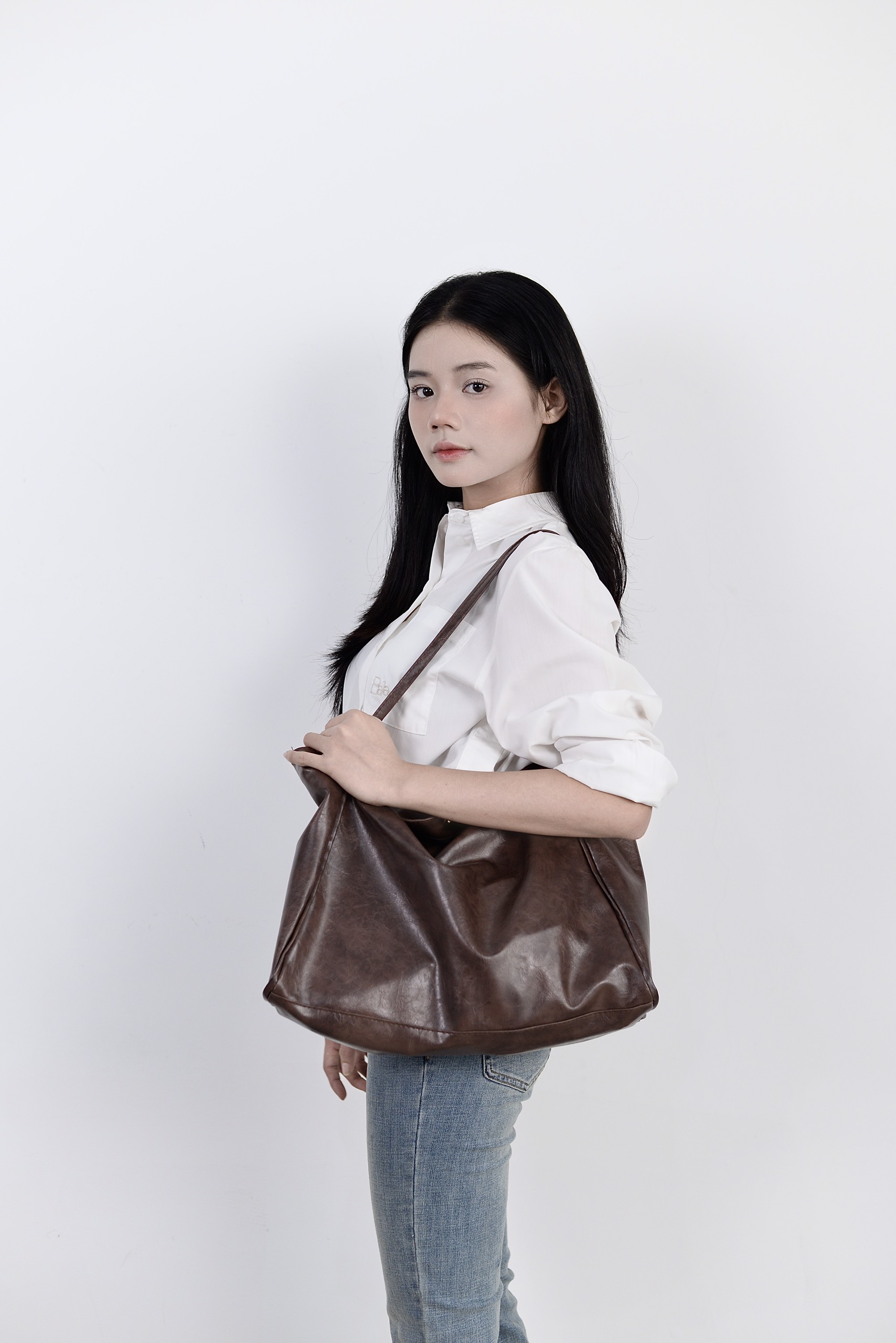 A25841 -A smi TD 1 túi nẹp sườn thêu Balance