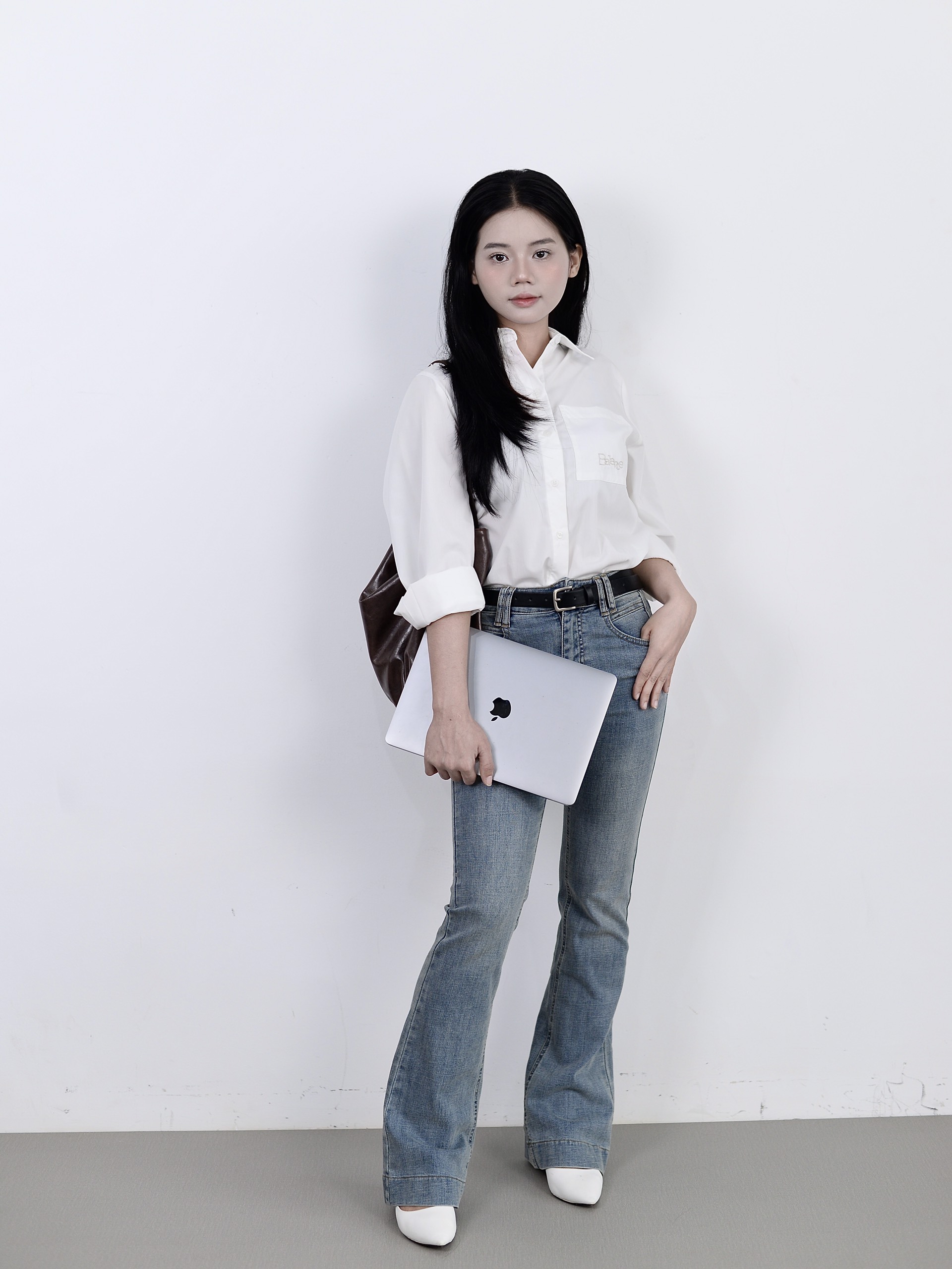 A25841 -A smi TD 1 túi nẹp sườn thêu Balance