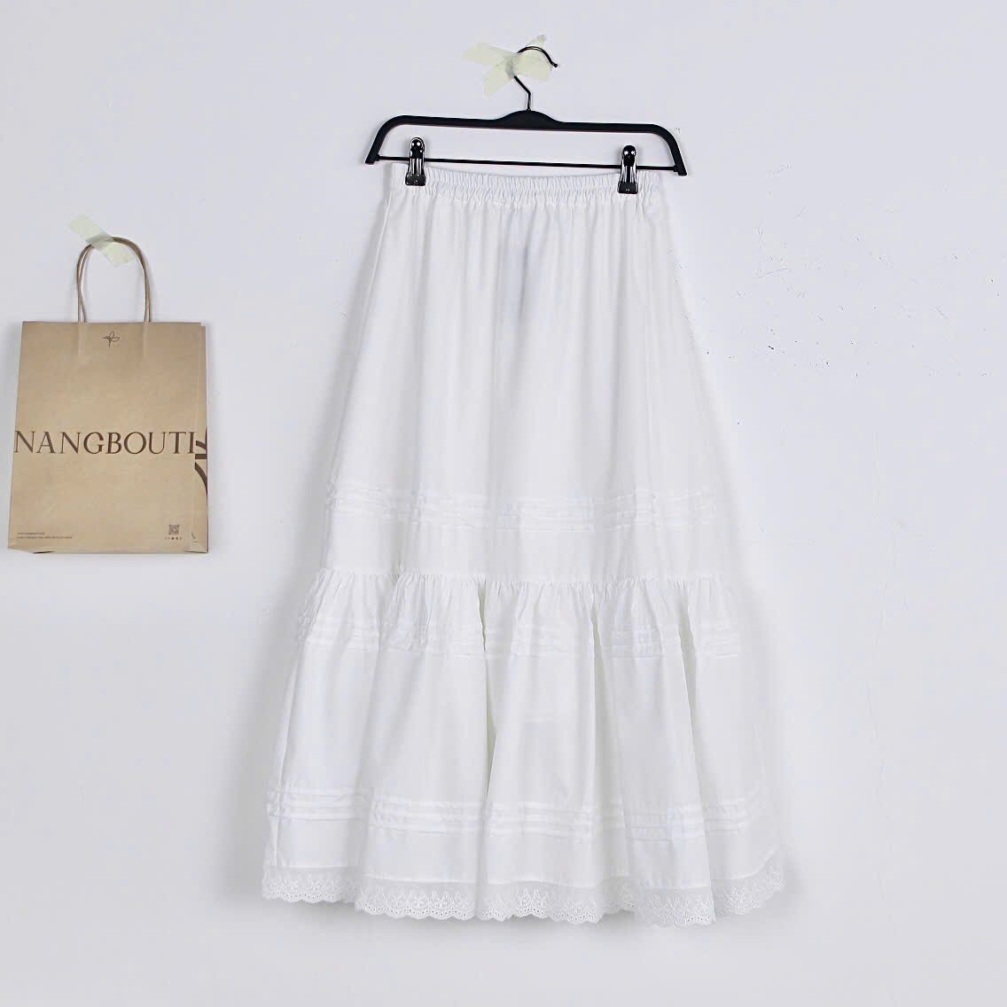 V3778 - V dài xếp li phối ren