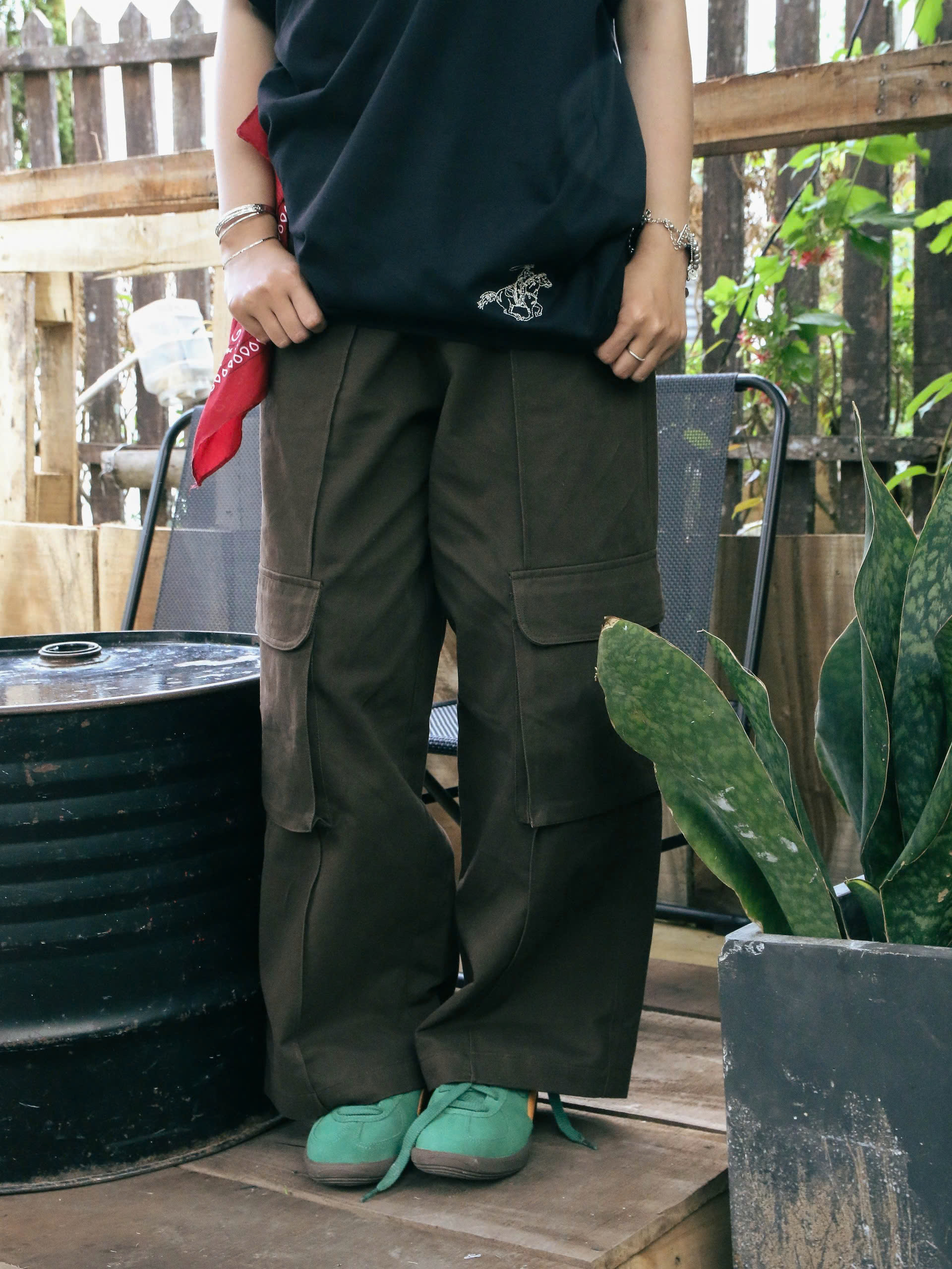 Q8446 - Quần CRP rã thân trước