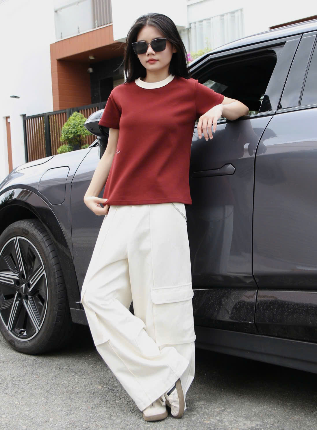 A27858 - A thun form gọn thêu The sun