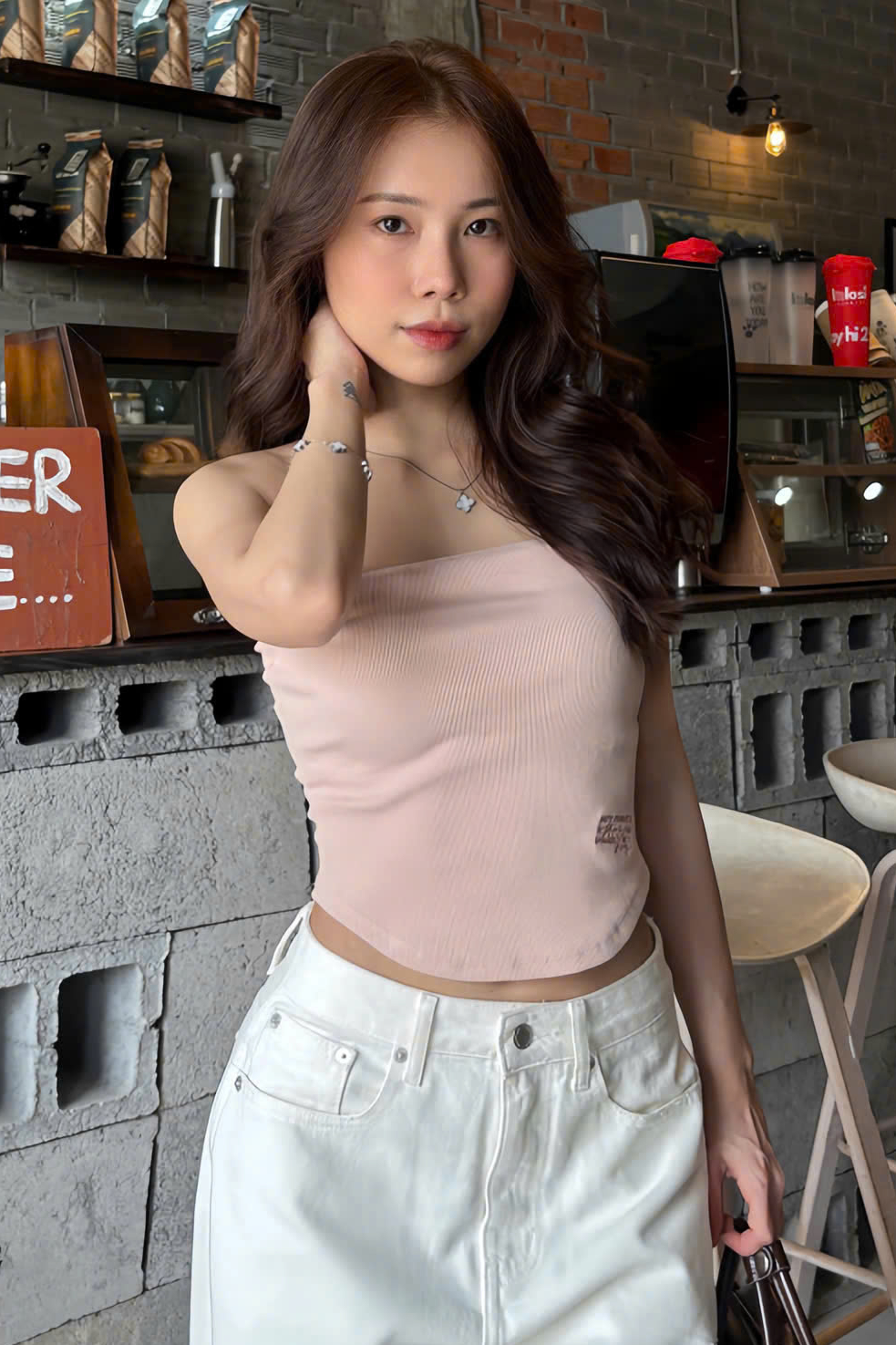 A27813 - A ống thêu chữ were meant…