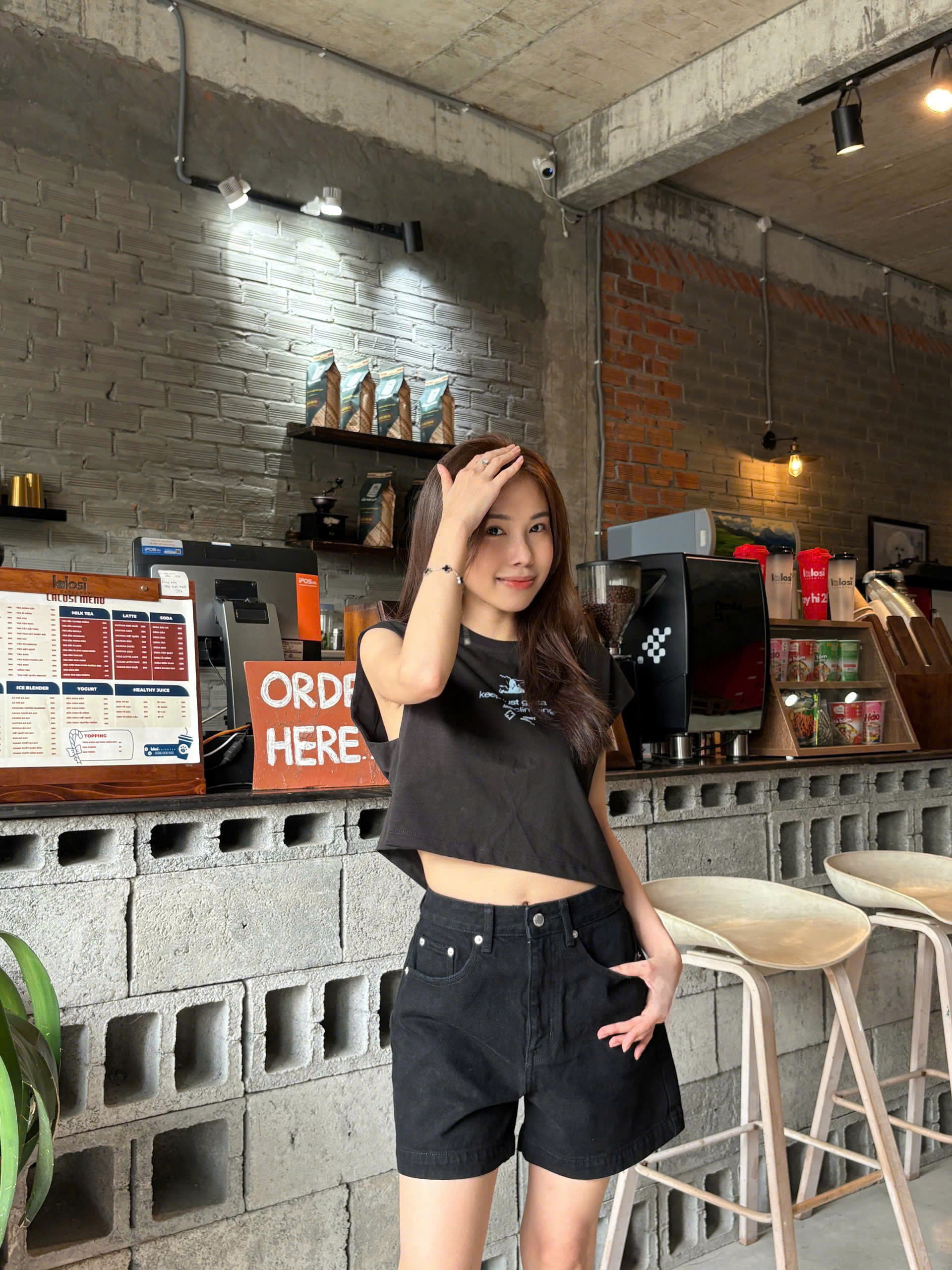 S3513 - S J ngắn túi xéo lai thường