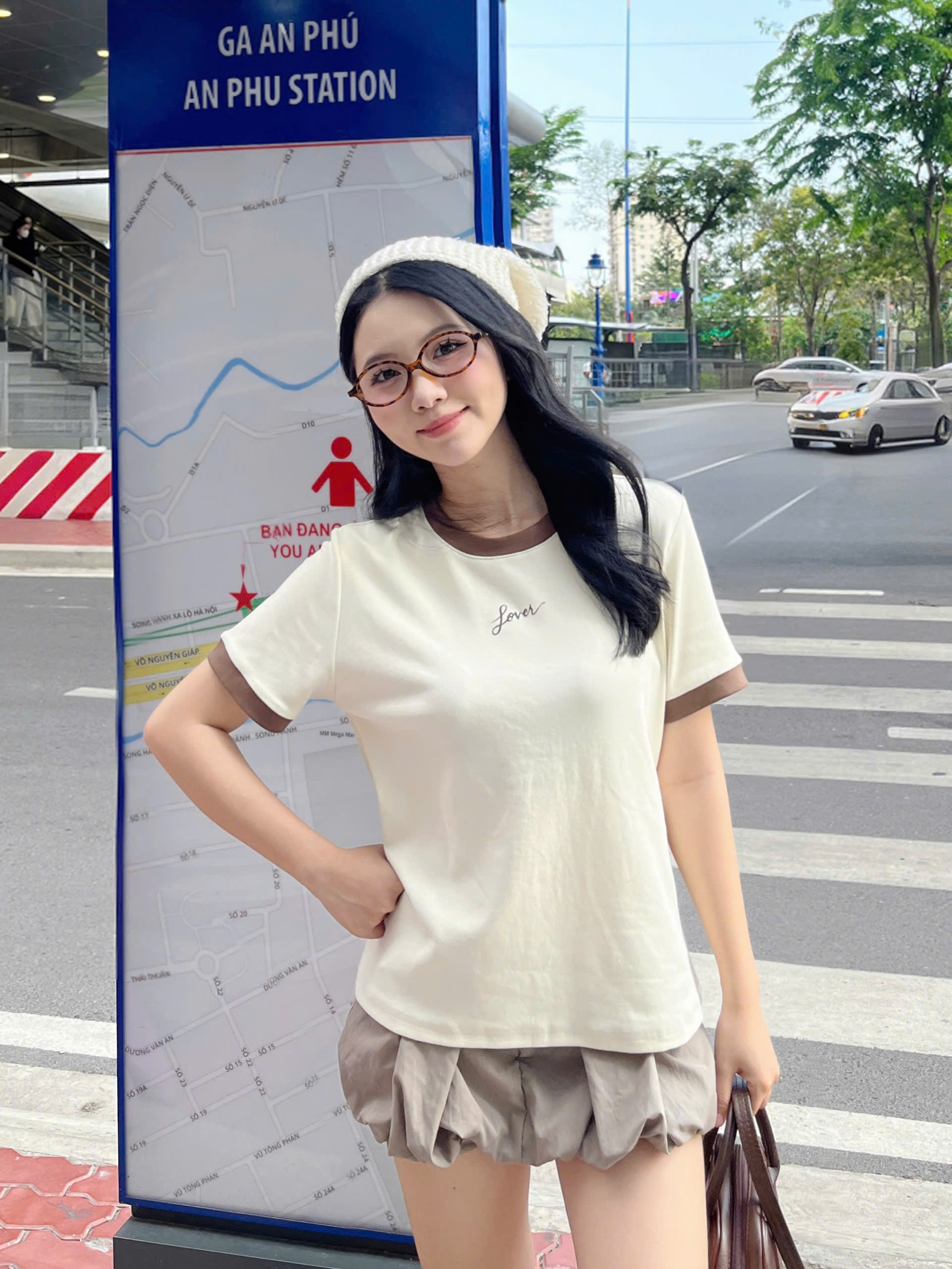 A27879 - A thun TN in Love