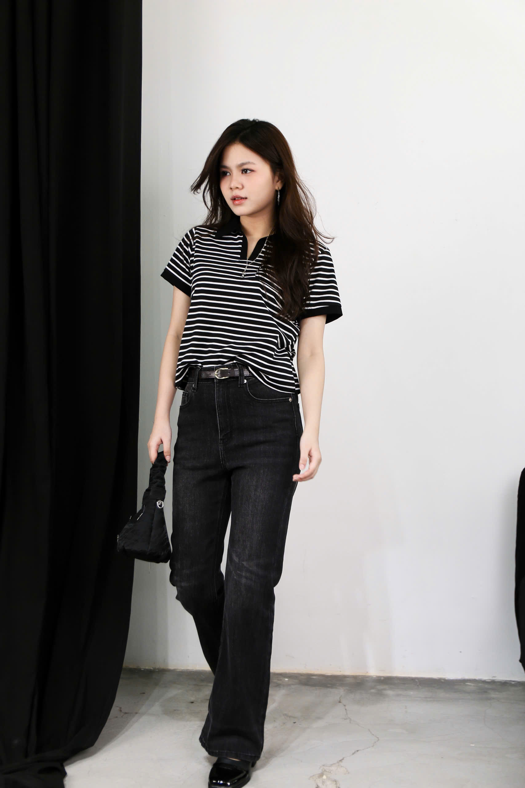 Q8490 - Q J ống loe