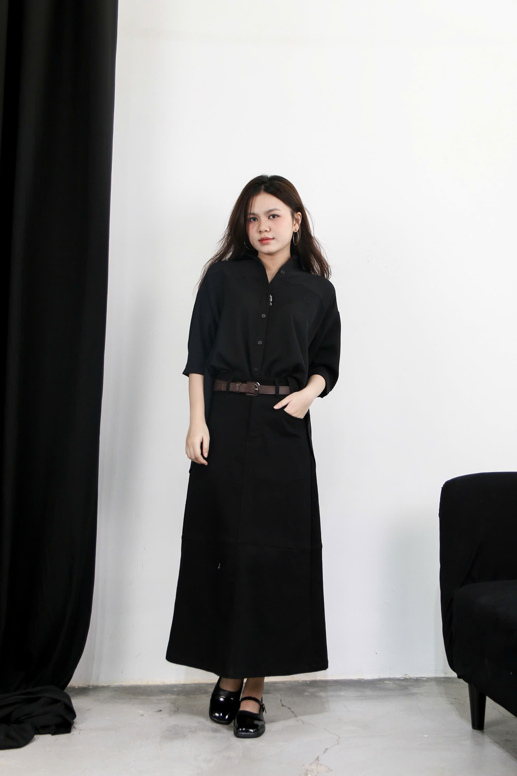 V3818 - V dài kaki rã thân trước