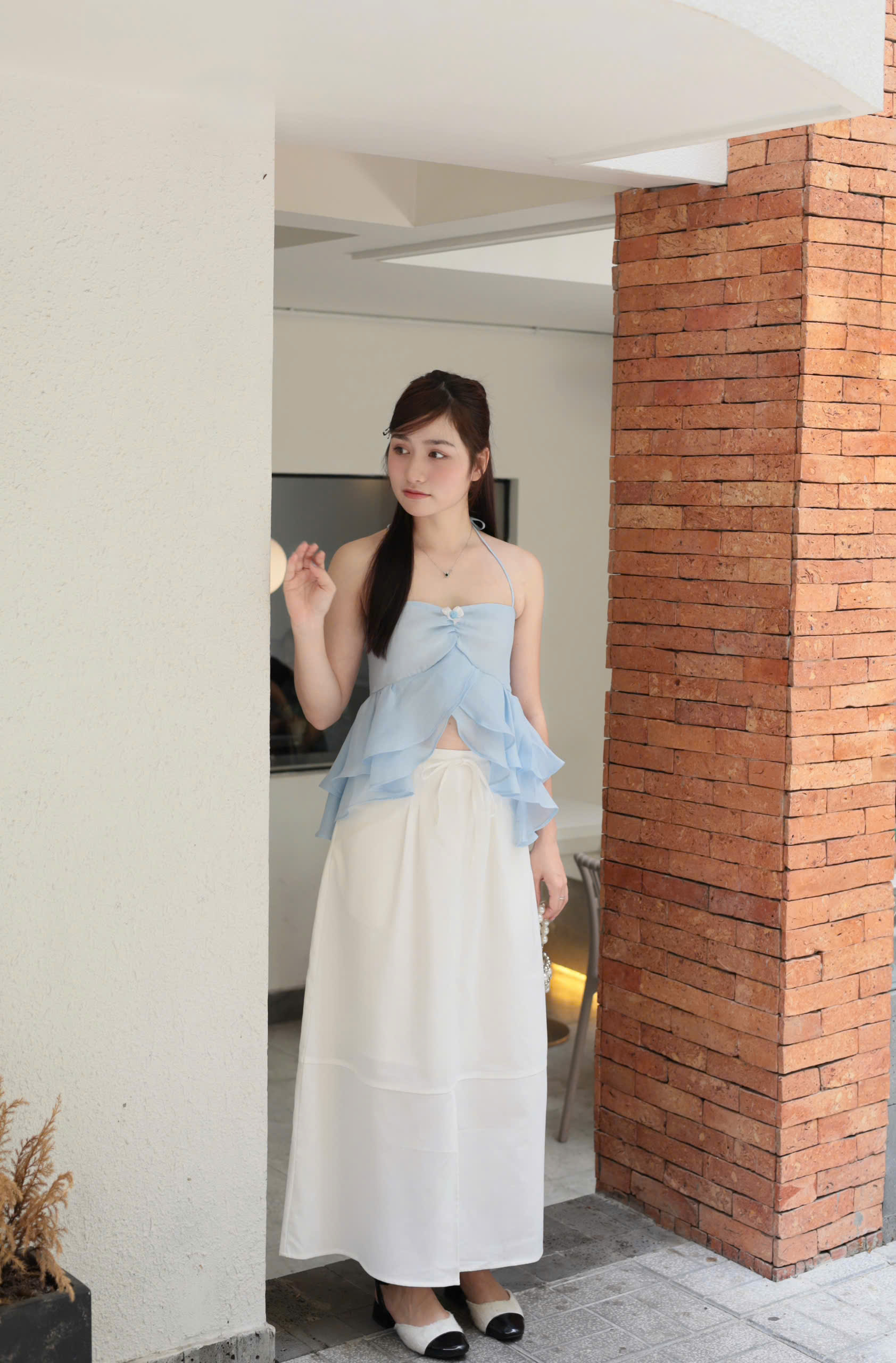 A27903 - A kiểu cúp ngực lai đấp chéo