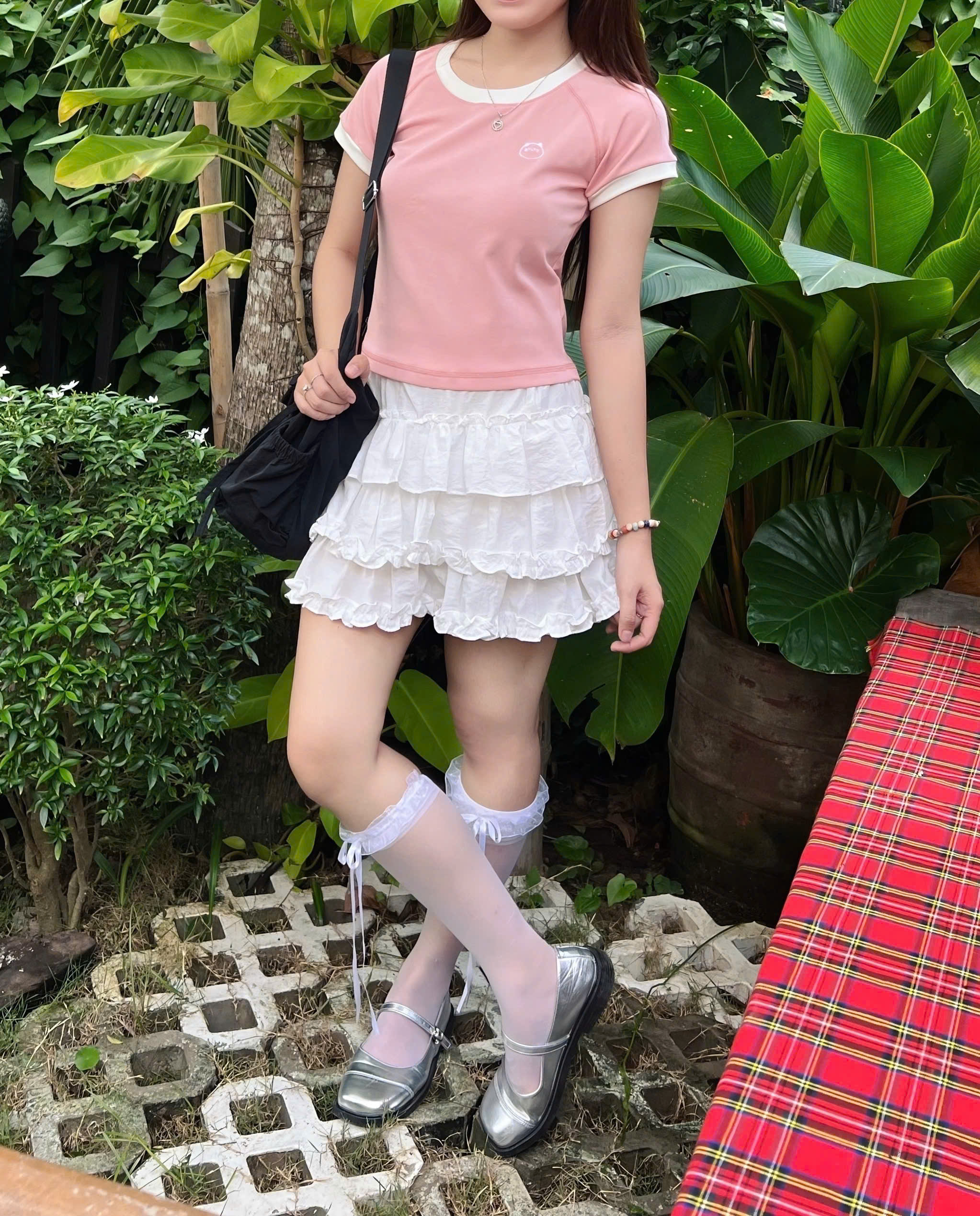 A27954 - A thun phối thêu Love
