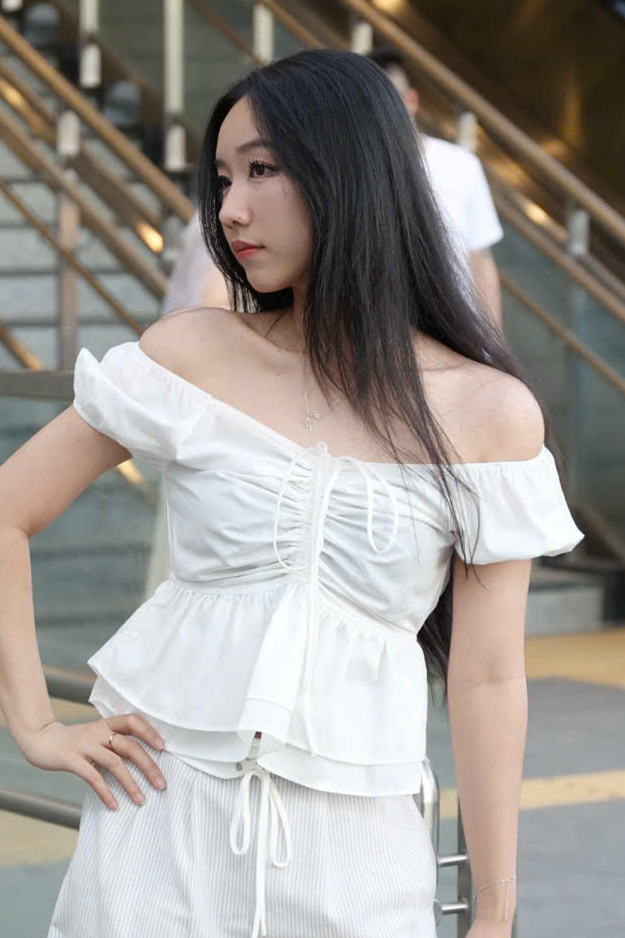 A27810 - A kiểu rút ngực