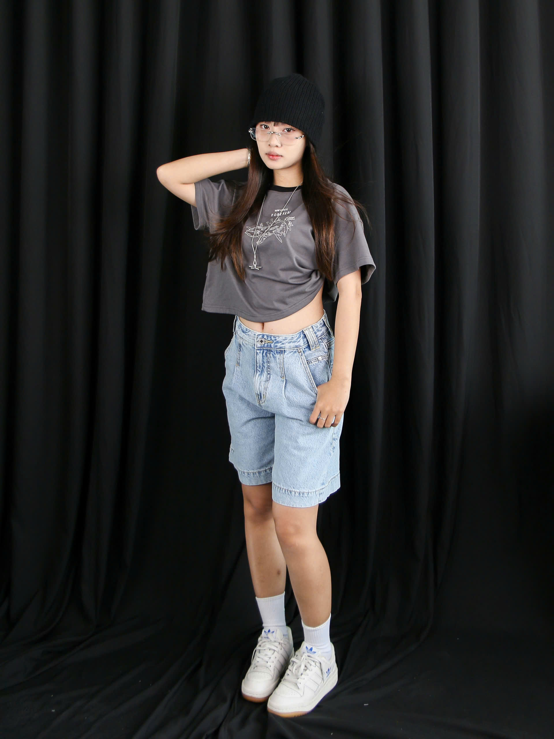 A27951 - A thun crop rút lai 1704 thêu Forev