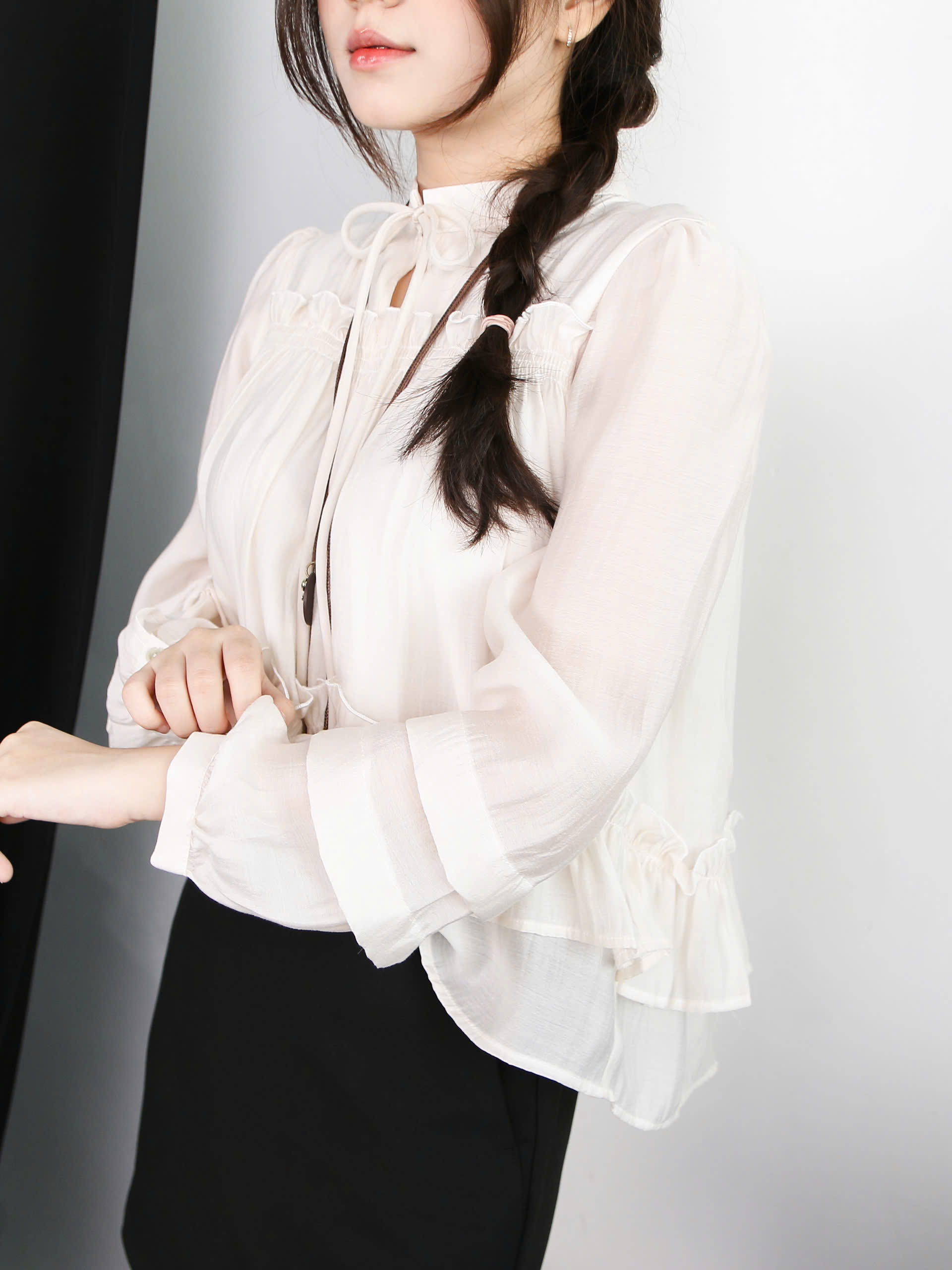 A27902 - A babydoll kiểu TD dún ngực xếp li tay