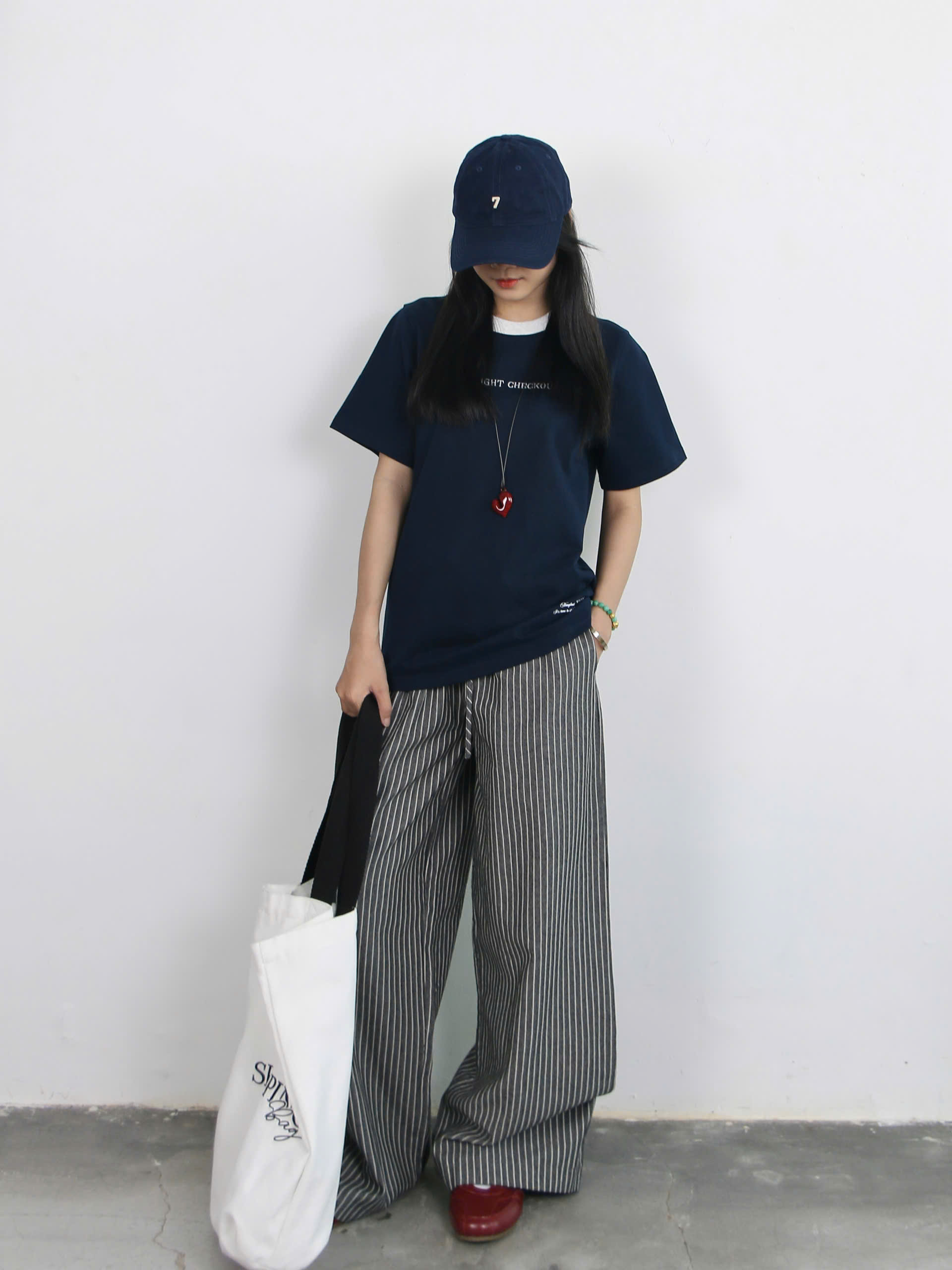 A27956 - A thun TN phối cổ in thêu Checkout