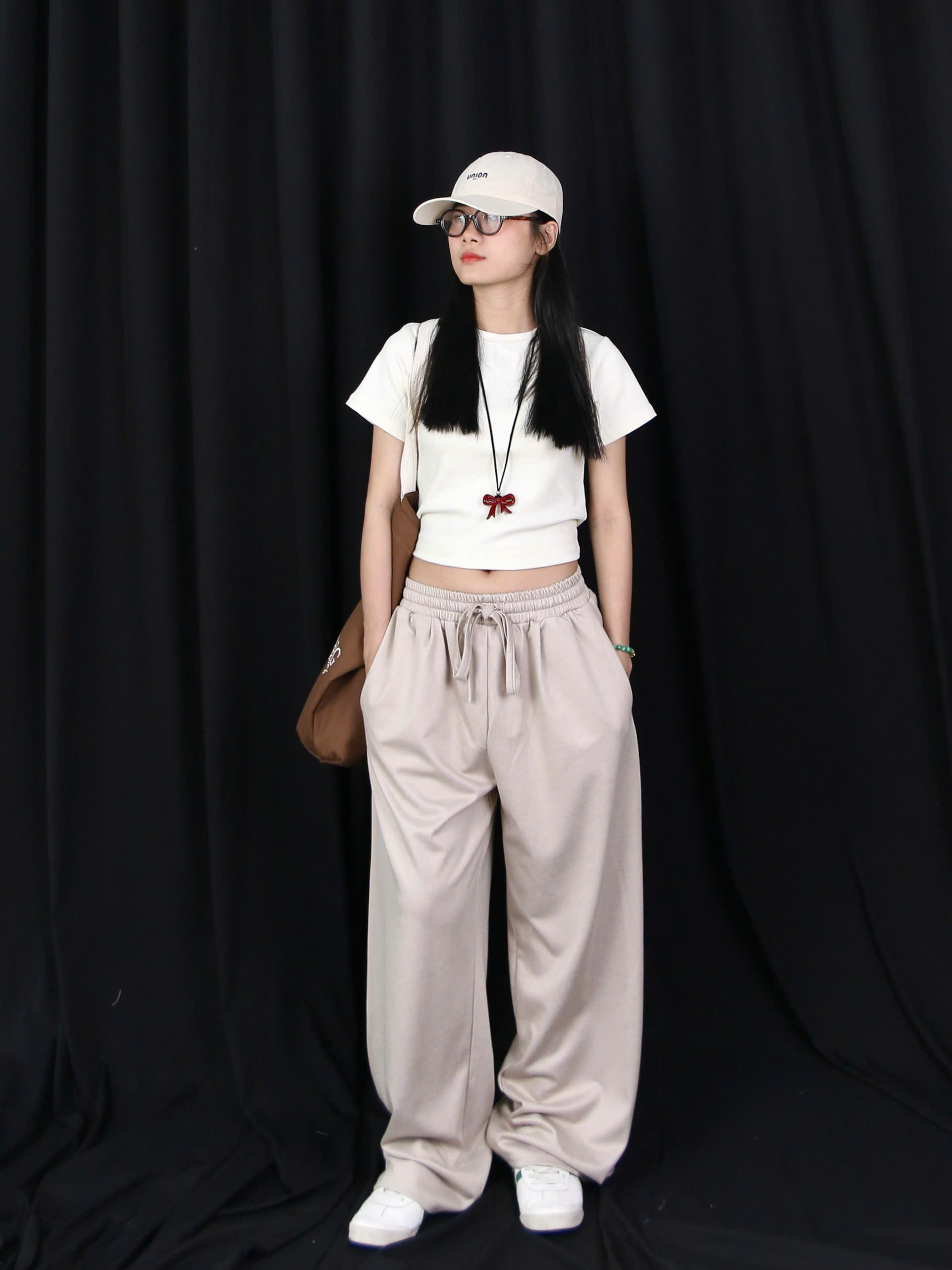 Q8522 - Q culottes sọc lưng thun nhấn li trước