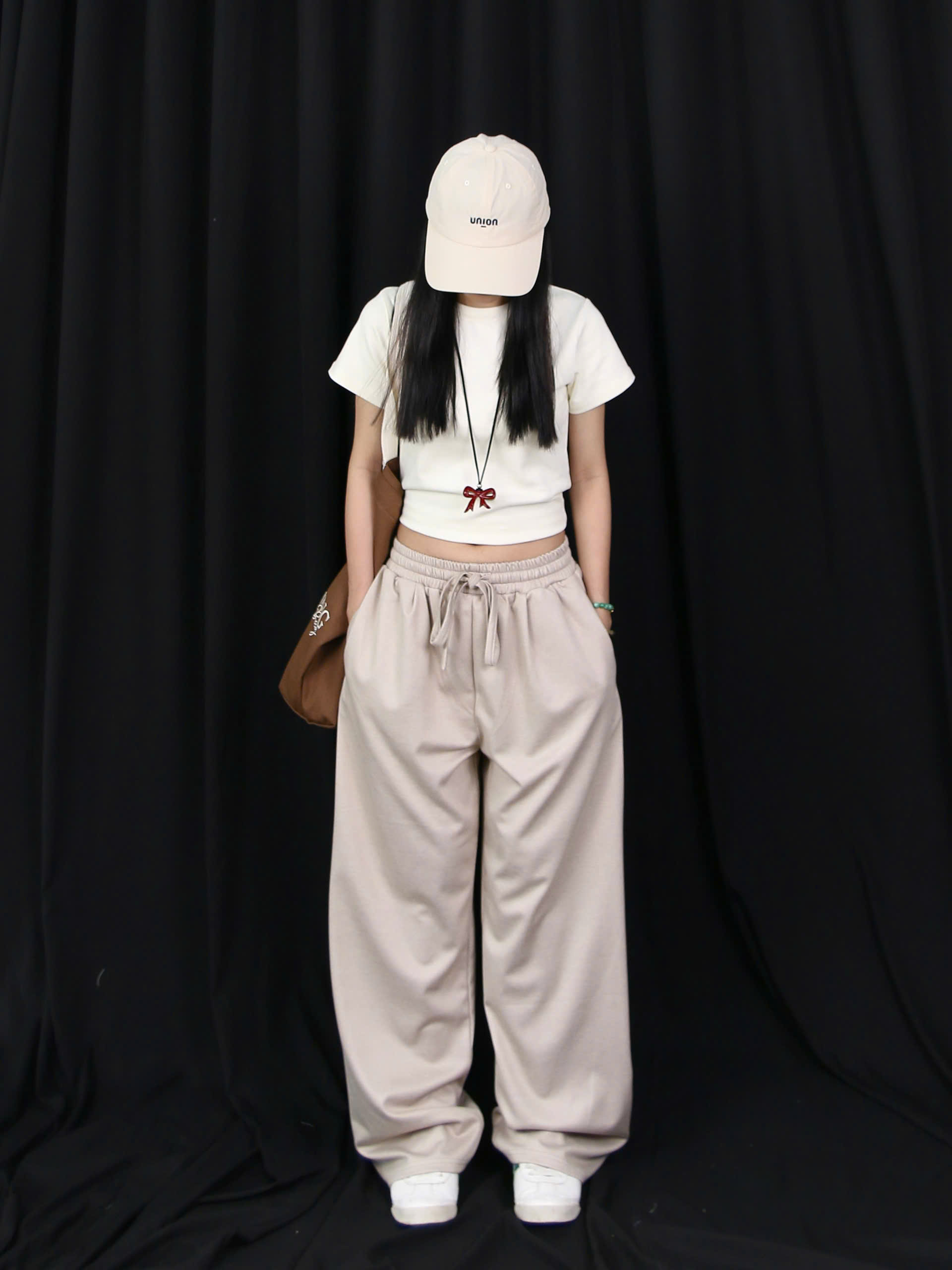 Q8522 - Q culottes sọc lưng thun nhấn li trước